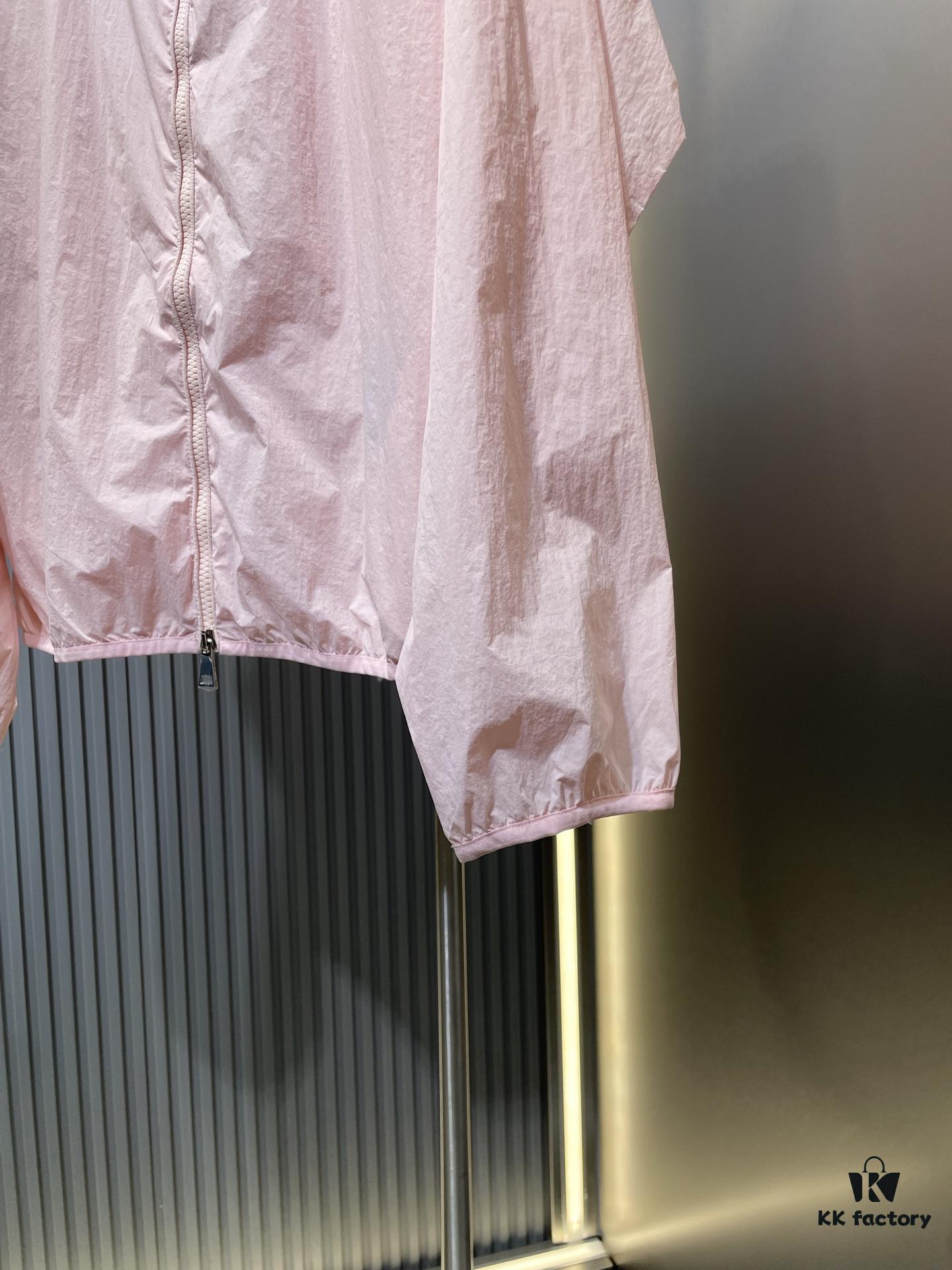 6931a248ccd8ab3d7af965bd High-Quality Bestseller MO*CLER 24 Spring/Summer New Arrival Sun Protection Windbreaker – Official Website Synchronized, Imported Memory Silk Fabric, Lightweight and Breathable