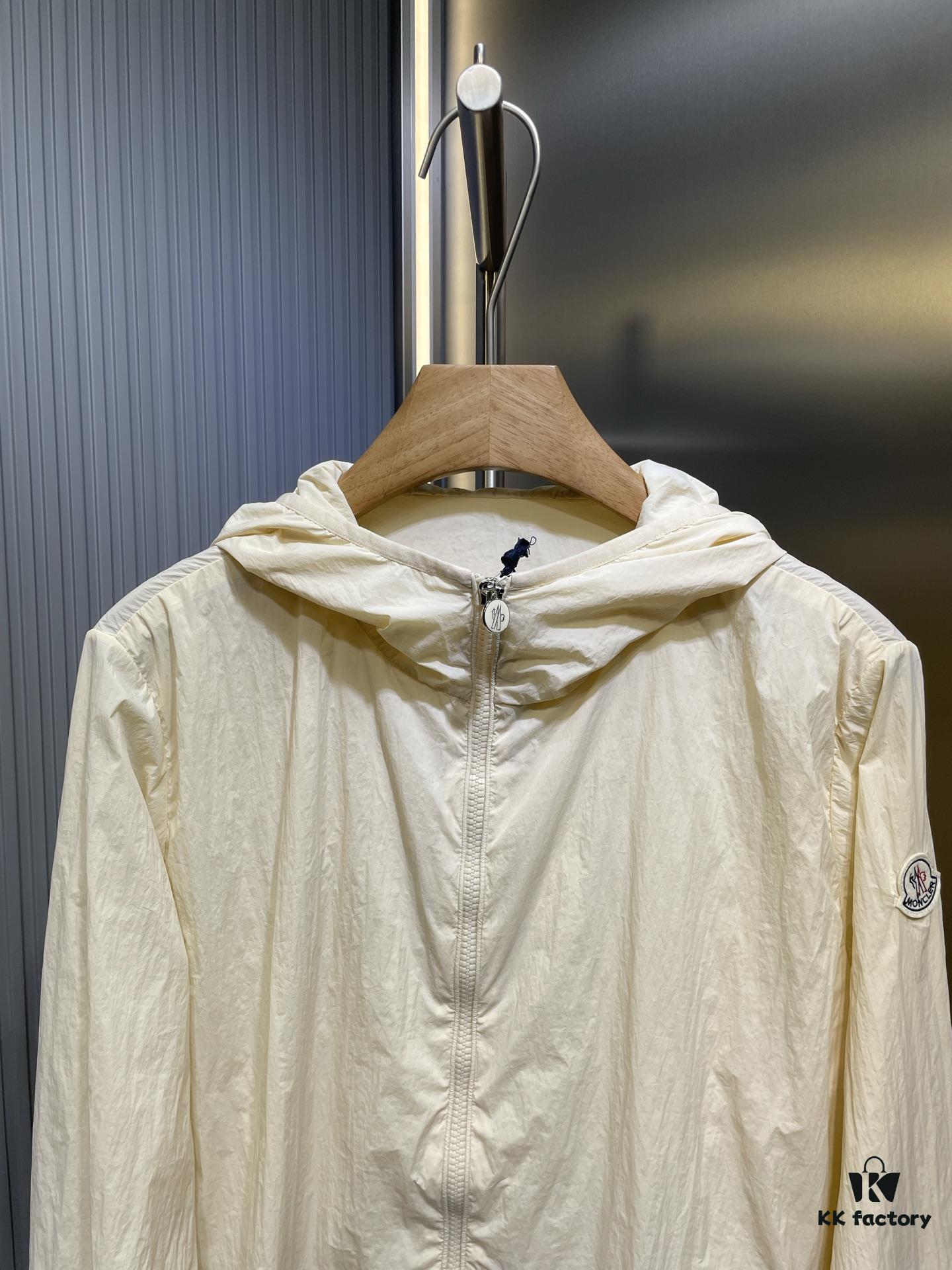 6931a248ccd8ab3d7af965c4 High-Quality Bestseller MO*CLER 2024 Spring/Summer New Arrival Sun Protection Windbreaker – Official Website Synchronized, Imported Memory Silk Fabric, Lightweight and Breathable