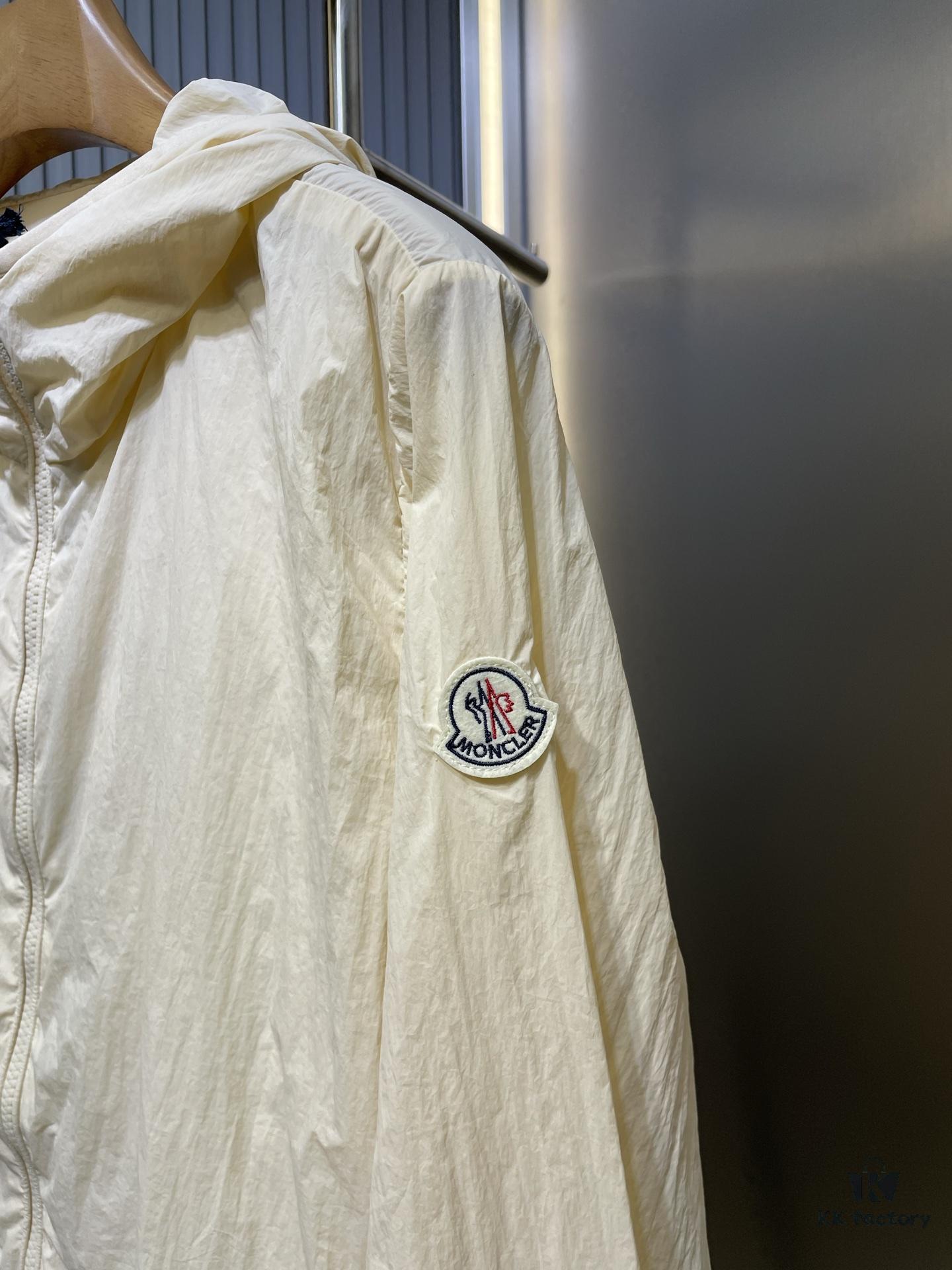6931a248ccd8ab3d7af965c5 High-Quality Bestseller MO*CLER 2024 Spring/Summer New Arrival Sun Protection Windbreaker – Official Website Synchronized, Imported Memory Silk Fabric, Lightweight and Breathable