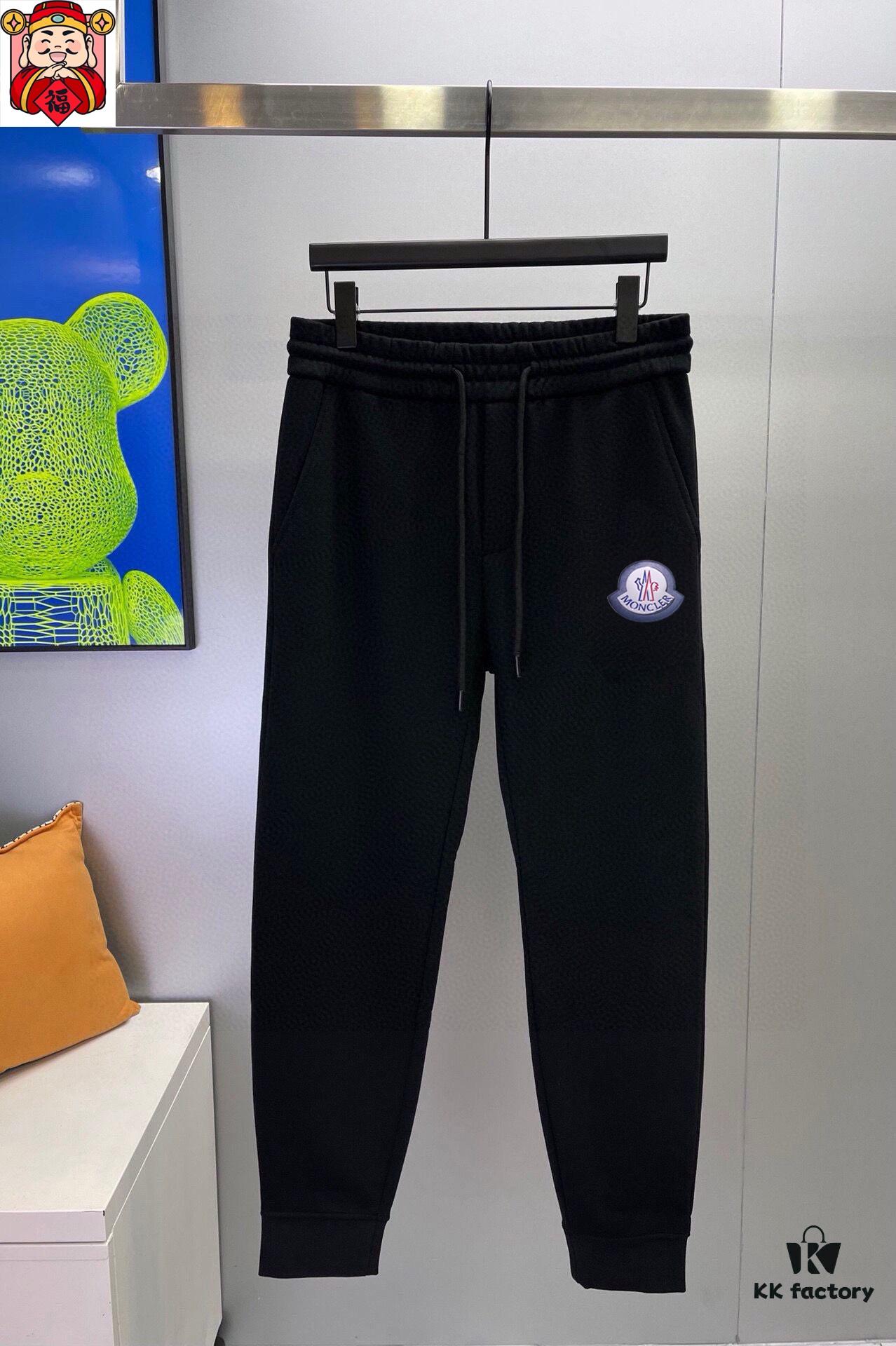 6931a24fccd8ab3d7af9664f MONCLER (Blessing for the Plus-Size) New 2025 Best-Selling Hoodie Set – Official Website Original Version, Premium Italian Cotton, Natural Comfort and Elegance