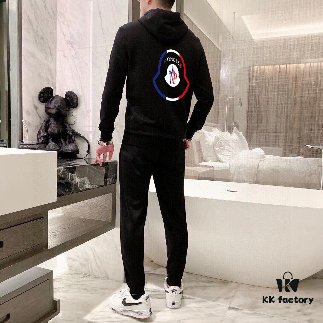 6931a25bccd8ab3d7af9672f MONCLER Hoodie Set – Premium 100% Natural Roman Cotton, Elegant and Comfortable Fit, Original Factory Craftsmanship