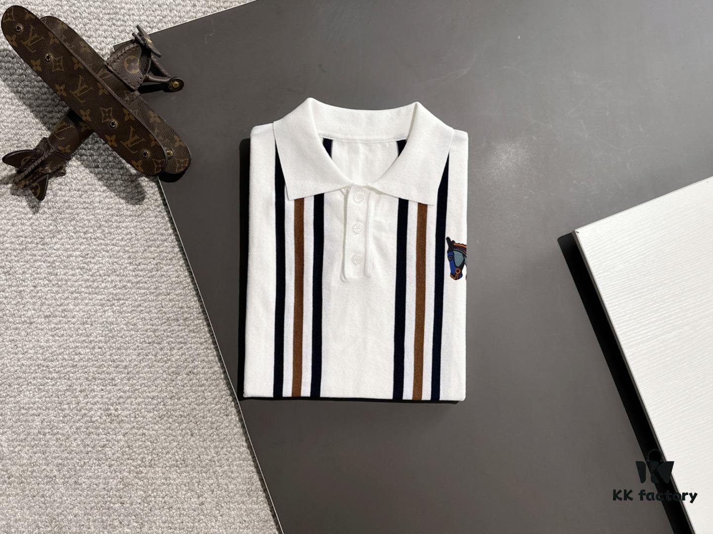 6931a25fccd8ab3d7af9676f High-Quality Hermès 2025 Spring/Summer New Men's Notched Collar Short-Sleeve T-Shirt