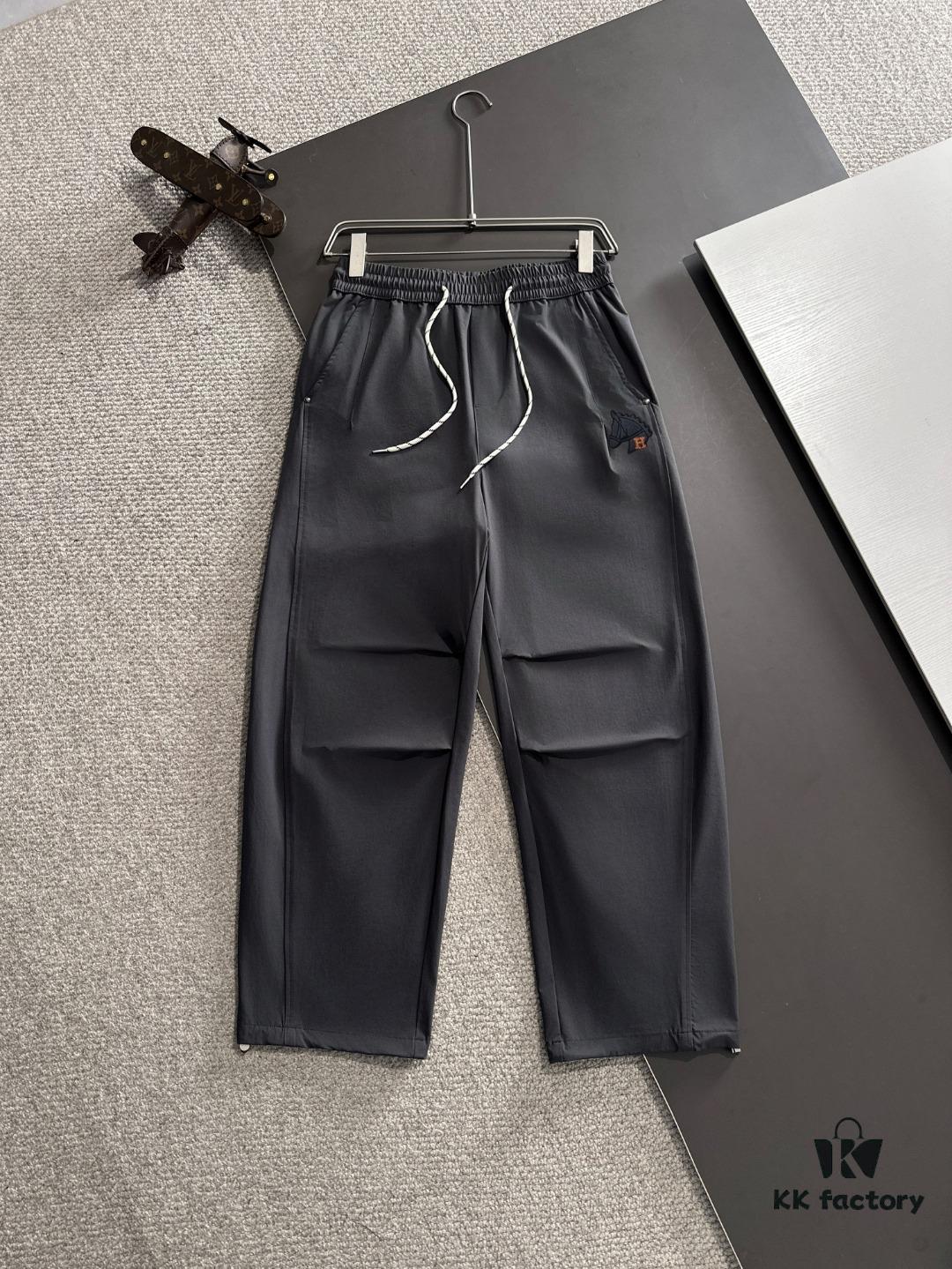 6931a260ccd8ab3d7af9677a Hermes 2025 Spring/Summer New Elastic Waist Casual Pants, Lightweight Custom Counter Fabric, Breathable and Comfortable, Exquisitely Designed with Brand Elements, Soft and Smooth Texture, Excellent Fit and Tailoring