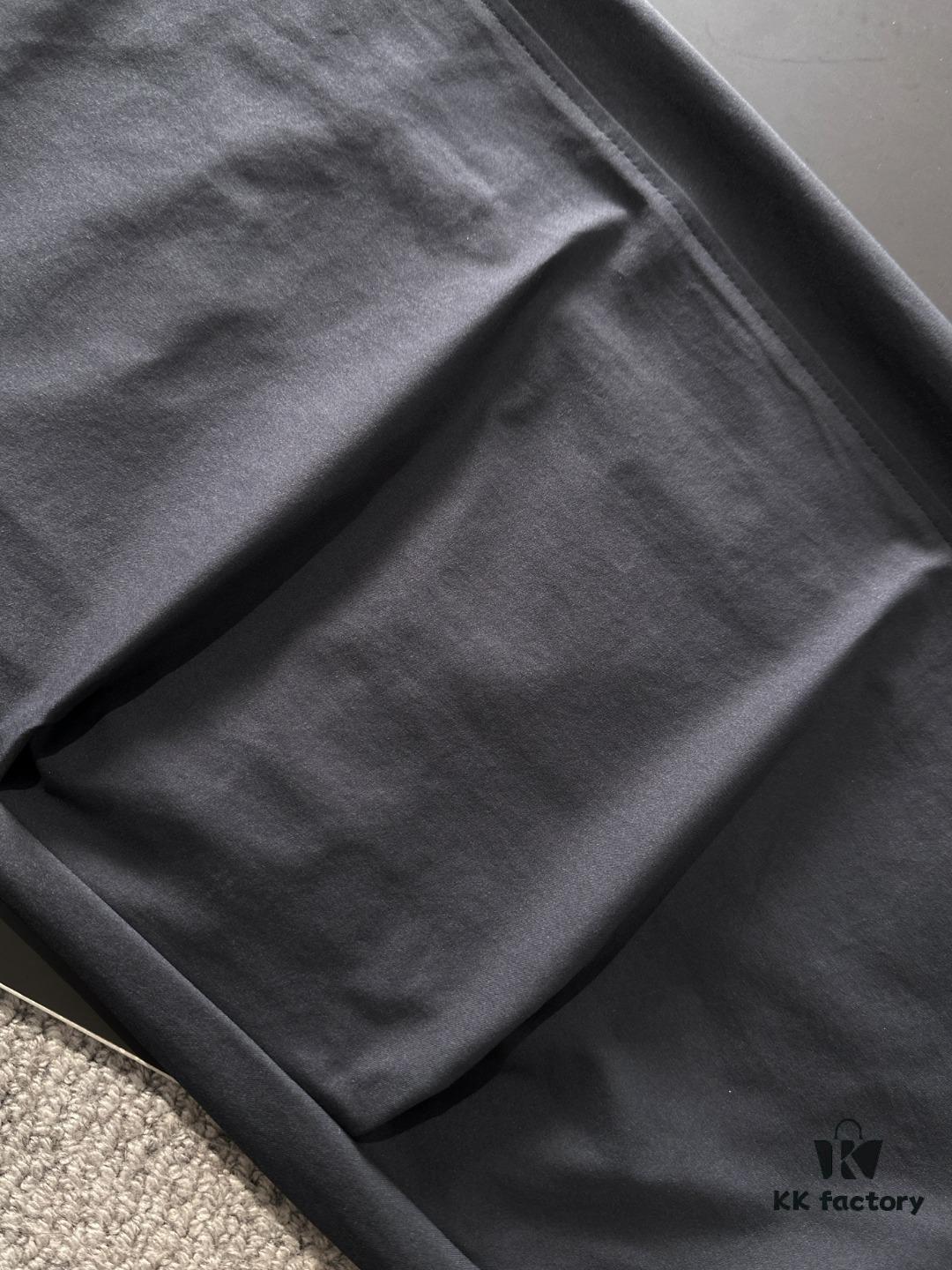 6931a260ccd8ab3d7af9677d Hermes 2025 Spring/Summer New Elastic Waist Casual Pants, Lightweight Custom Counter Fabric, Breathable and Comfortable, Exquisitely Designed with Brand Elements, Soft and Smooth Texture, Excellent Fit and Tailoring