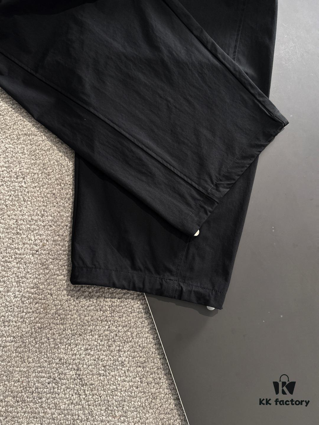 6931a261ccd8ab3d7af96787 Hermes 2025 Spring/Summer New Elastic Waist Casual Pants, Lightweight Custom Counter Fabric, Breathable and Comfortable, Exquisite Details, Brand Design Concept, High Quality, Soft and Smooth Texture, Excellent Fit with Relaxed Tailoring