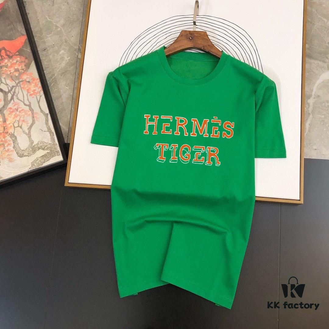 6931a262ccd8ab3d7af967ac HERMES Men's Casual Short-Sleeve T-Shirt, Premium Logo Design, Imported Silk-Cotton Fabric, Slim Fit Style, Spring/Summer 2025 New Arrival