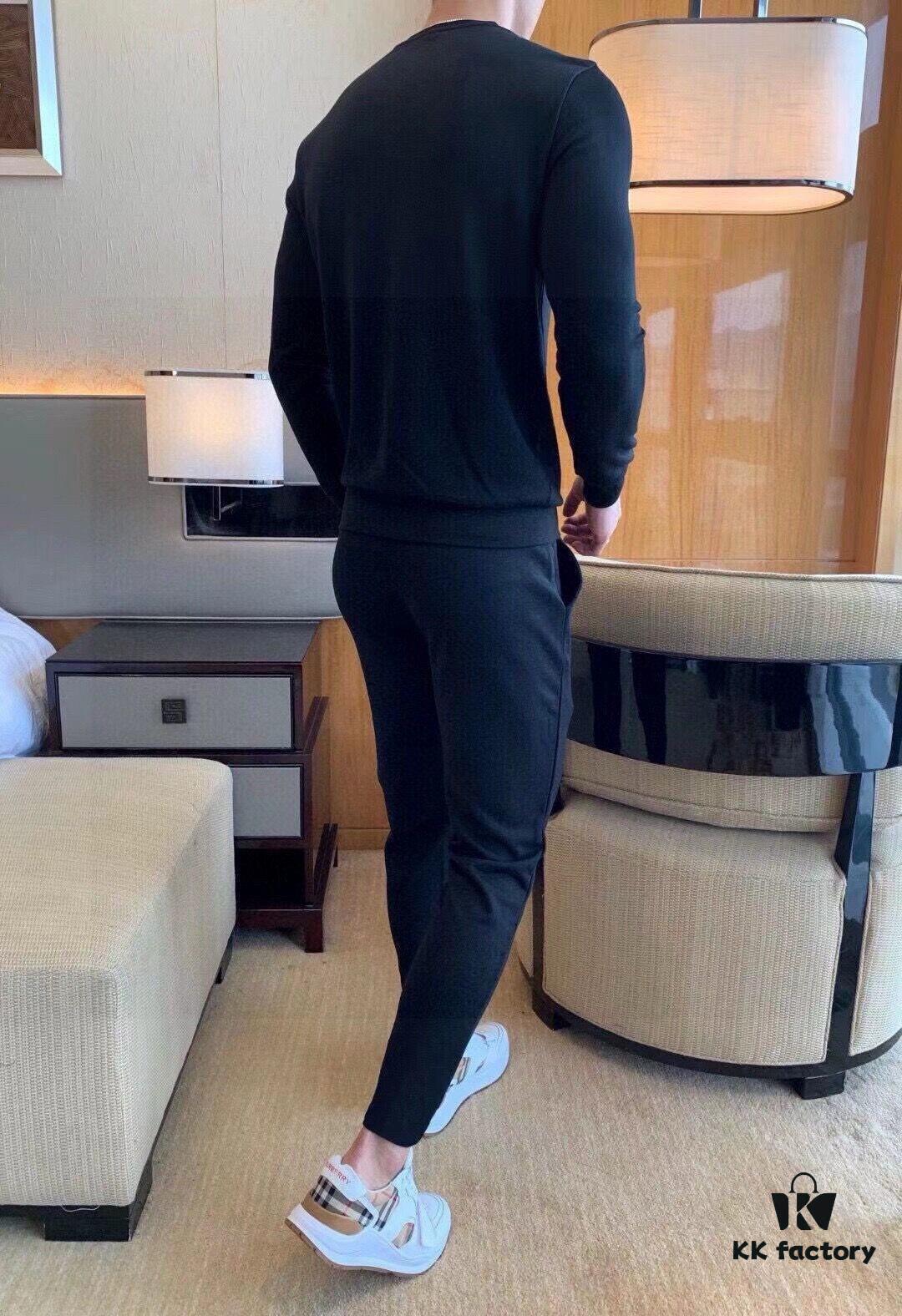 6931a265ccd8ab3d7af967df HERMES (Blessing for the Plus-Size) New 2025 Bestselling Hoodie Set – Official Website Original Version, Premium Natural Roman Cotton, Elegant and Comfortable, Authentic Hardware, Size M-5XL (Fits up to 220 lbs)