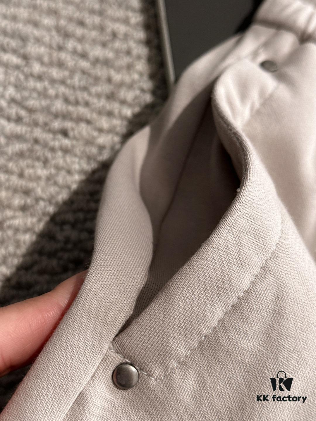 6931a27cccd8ab3d7af968ea Hermes 2025 Spring and Summer New Arrival Elastic Waist Casual Shorts, High-End Custom Fabric, Breathable and Comfortable, Exquisite Details, Premium Quality, Soft and Smooth Texture, Stylish Leisure Cut
