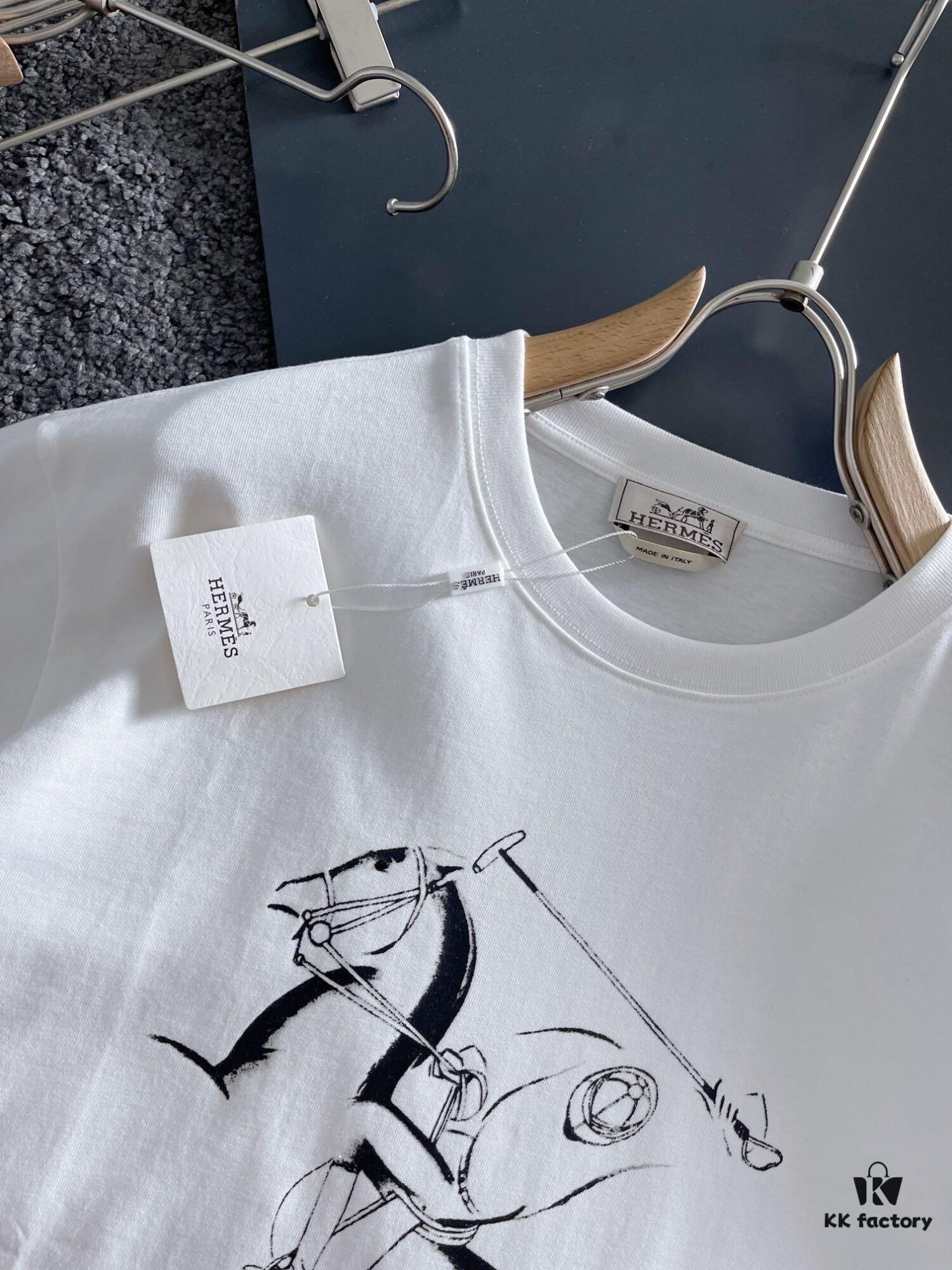 6931a285ccd8ab3d7af96987 Hermes 2025 Latest Print Short Sleeve T-Shirt, High-Quality Cabinet Original Order, Top-Tier Craftsmanship with Imported Fabric