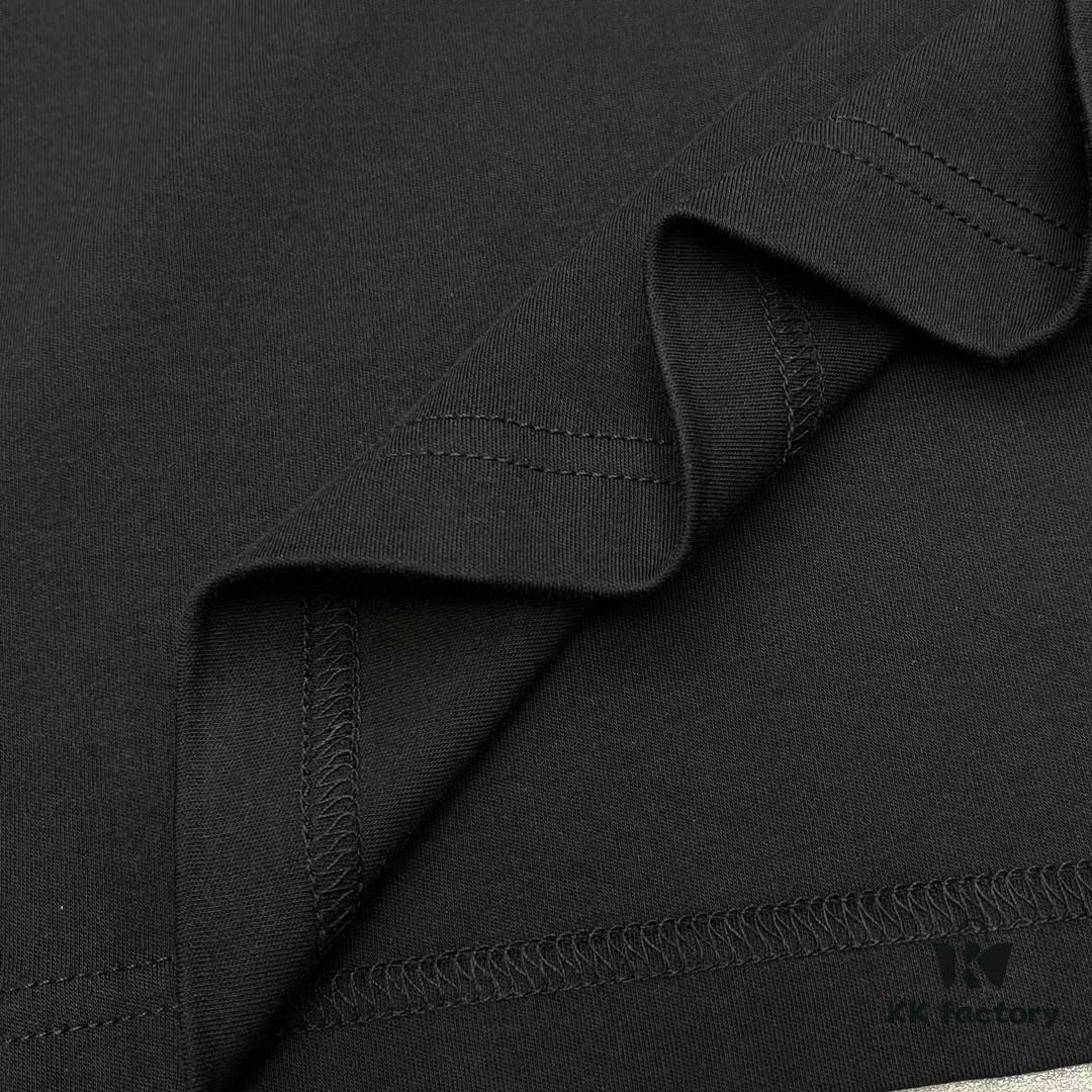 6931a289ccd8ab3d7af969e2 Hermes 2024 Spring Collection Premium Original Design Fashion 230g Casual Long-Sleeve Base Layer T-Shirt