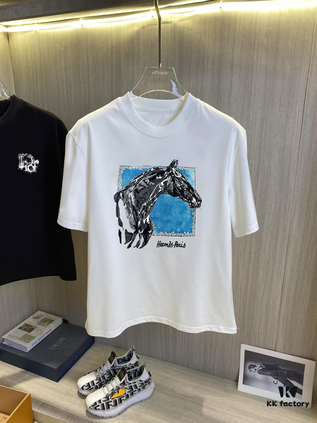 6931a289ccd8ab3d7af969e3 Hermès 2025SS Spring/Summer Latest Short-Sleeve T-Shirt – High-Quality Cotton Fabric, Embroidery and Digital Print, Unisex Loose Fit