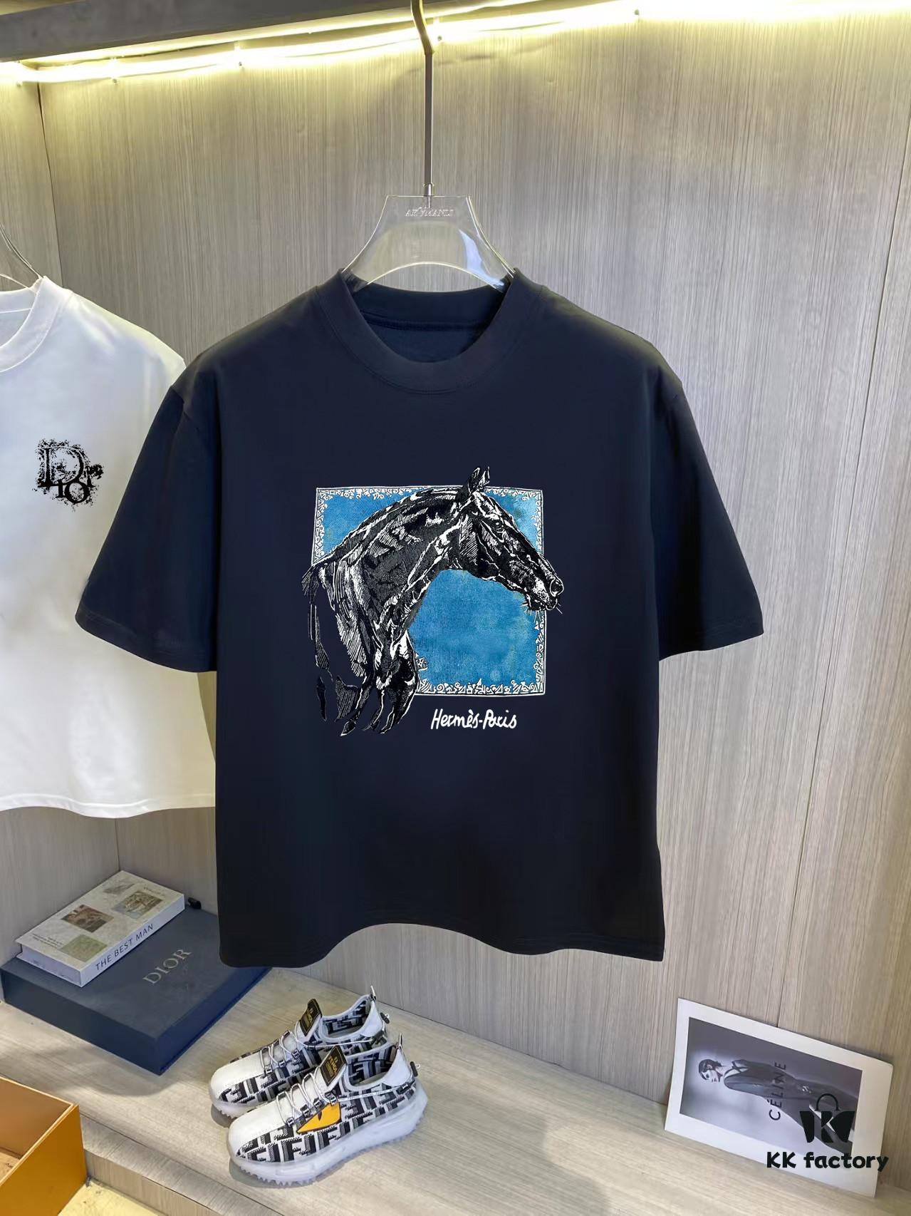 6931a28accd8ab3d7af969e8 Hermès 2025SS Spring/Summer Latest Short-Sleeve T-Shirt – High-Quality Cotton Fabric, Embroidery and Digital Print, Unisex Loose Fit