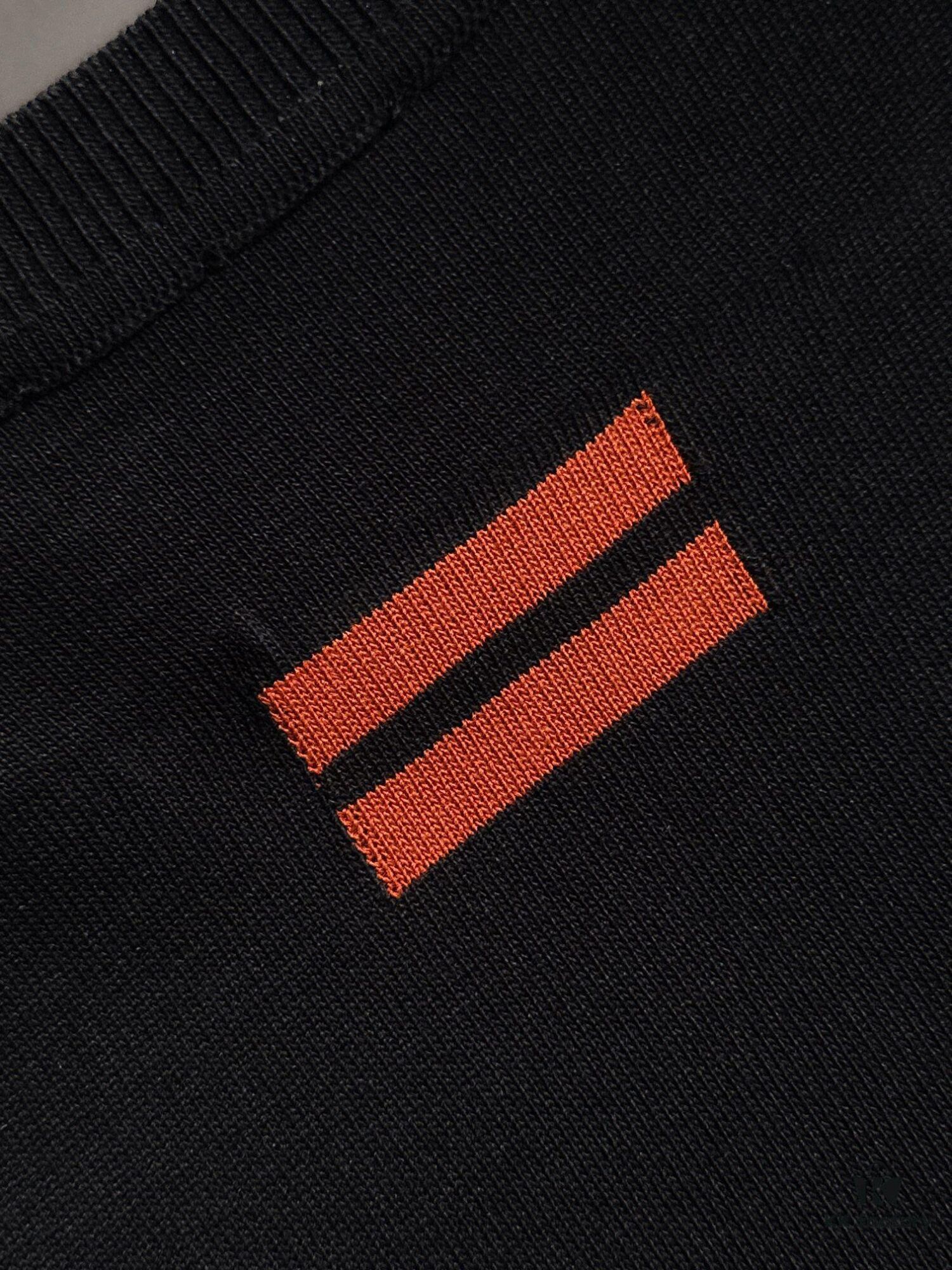 6931a28bccd8ab3d7af969fb Hermès 2025 Spring/Summer New Men's Round Neck Short-Sleeve T-Shirt, High-Quality Combed Cotton Knit Fabric with Embroidered Logo
