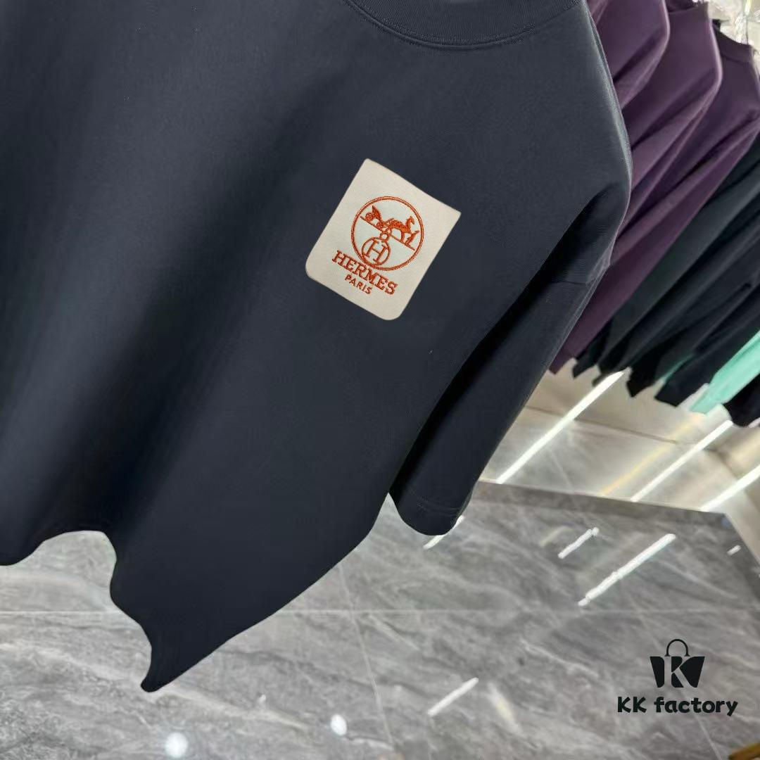 6931a290ccd8ab3d7af96a66 Hermes 2025 Spring-Summer New Arrival Short Sleeve Shirt with Handcrafted Logo, Premium Cotton Fabric, Tailored Fit