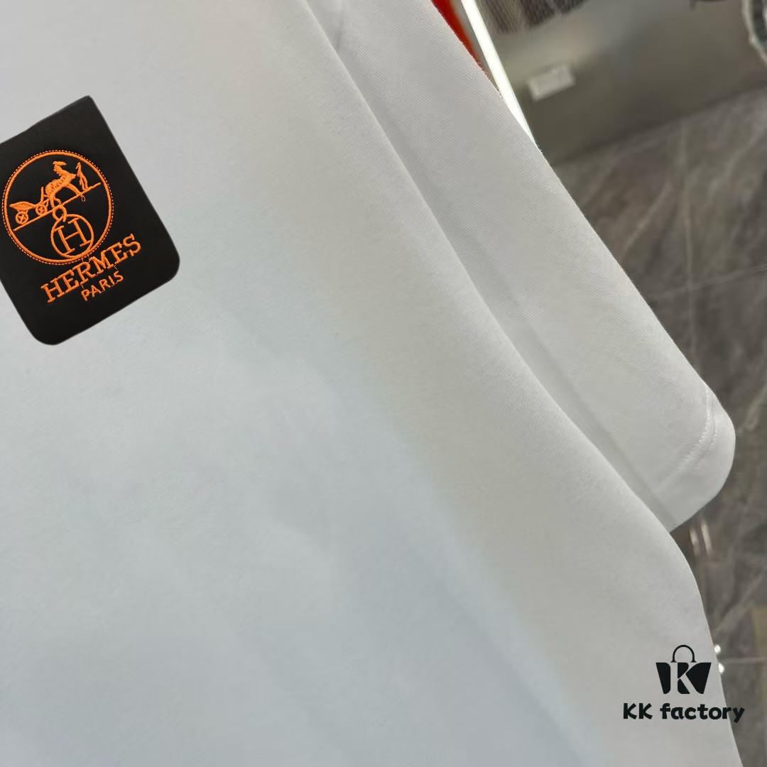 6931a291ccd8ab3d7af96a77 Hermes 2025 Spring Collection Short Sleeve T-Shirt with Handcrafted Logo at Chest
