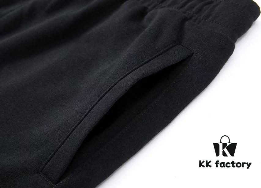 6931a294ccd8ab3d7af96a9d Hermes Casual Unisex Loose Cotton Terry Short Pants (Complete with Three Labels)