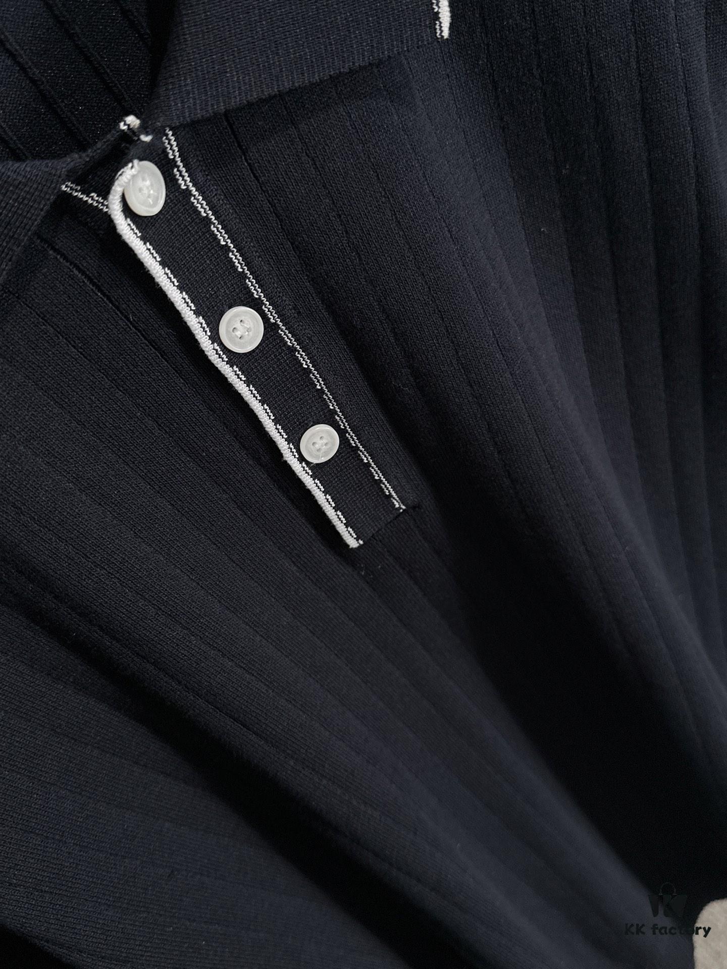 6931a294ccd8ab3d7af96aa5 High-Quality Hermès 2025 Spring/Summer New Men's Notched Collar Short-Sleeve T-Shirt