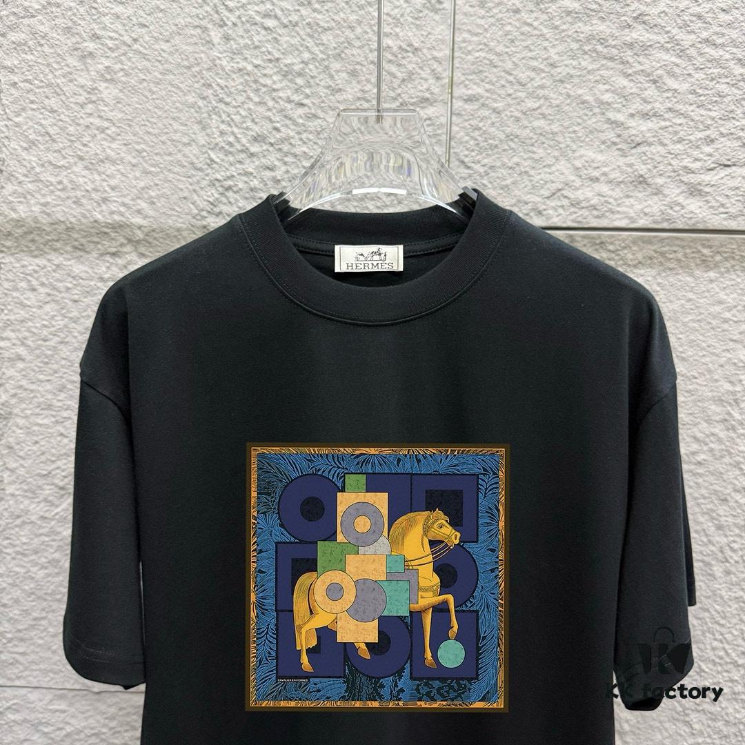 6931a29dccd8ab3d7af96b50 Hermes-inspired 2025 Spring/Summer New Arrival Classic Totem Block Horse Print Custom Double Gauze Plain Weave 100% Cotton Short Sleeve T-Shirt Unisex