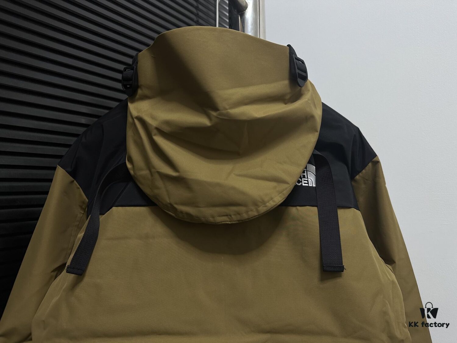6931a2c8ccd8ab3d7af96e68 The North Face 1990 Classic Outdoor Waterproof Hiking Jacket (Top Version)