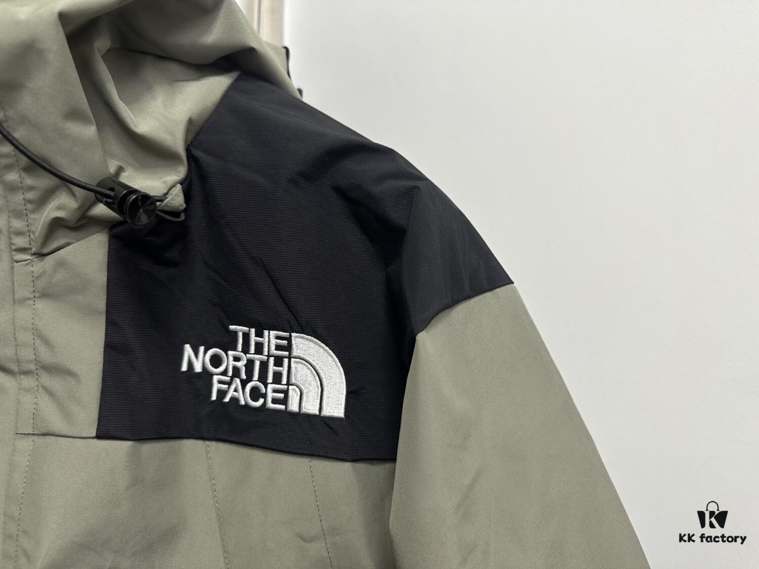 6931a2c9ccd8ab3d7af96e76 The North Face 1990 Classic Outdoor Waterproof Hiking Jacket (Premium Version)