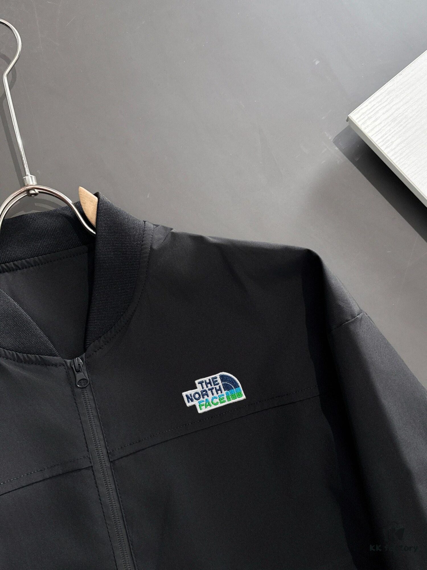 6931a2caccd8ab3d7af96e8b The North Face Fall/Winter 2024 Latest Zip-Up Stand Collar Windbreaker Jacket