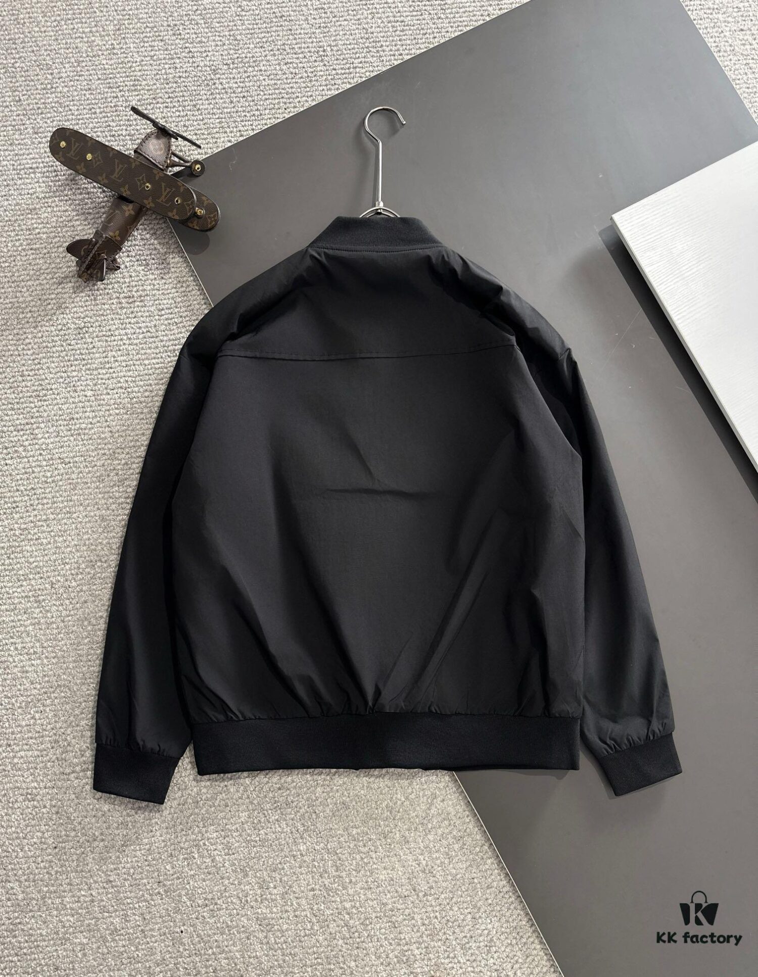 6931a2caccd8ab3d7af96e92 The North Face Fall/Winter 2024 Latest Zip-Up Stand Collar Windbreaker Jacket