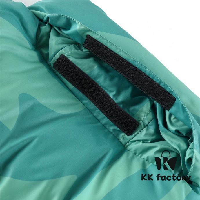 6931a2daccd8ab3d7af96fc8 TNF x KAWS 1996 US Edition Down Jacket - NFC Chip Version