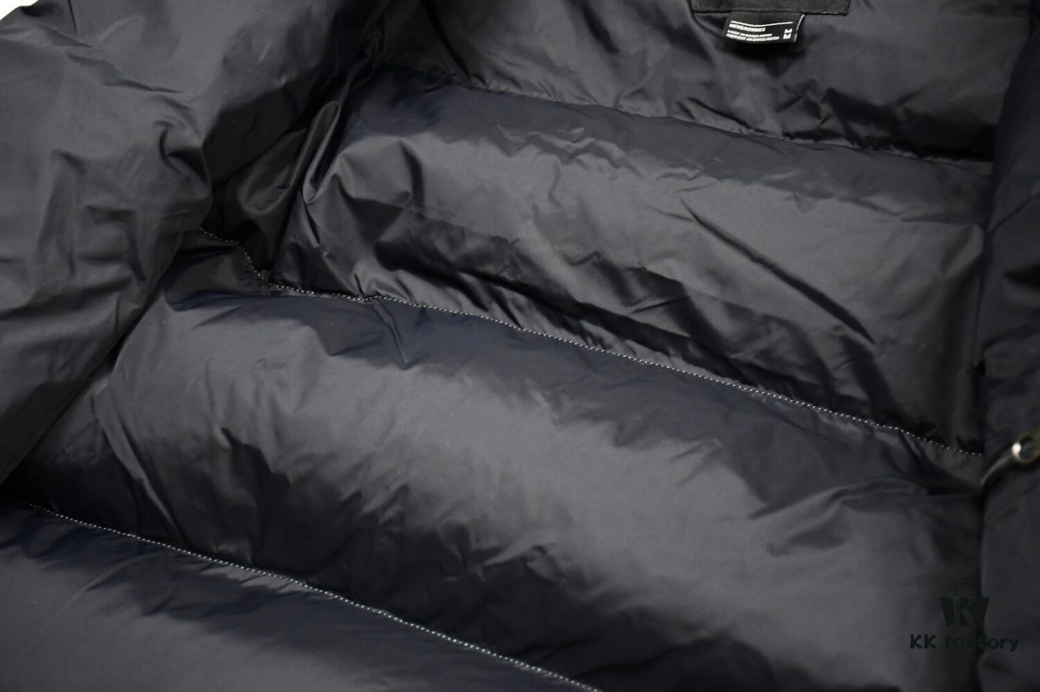THE NORTH FACE 1996 Retro Classic - Premium Version, Authentic US Design, 90% White Duck Down Insulated Jacket with Waterproof Windproof Fabric, Packable Hoodie with Dual-Zip Closure