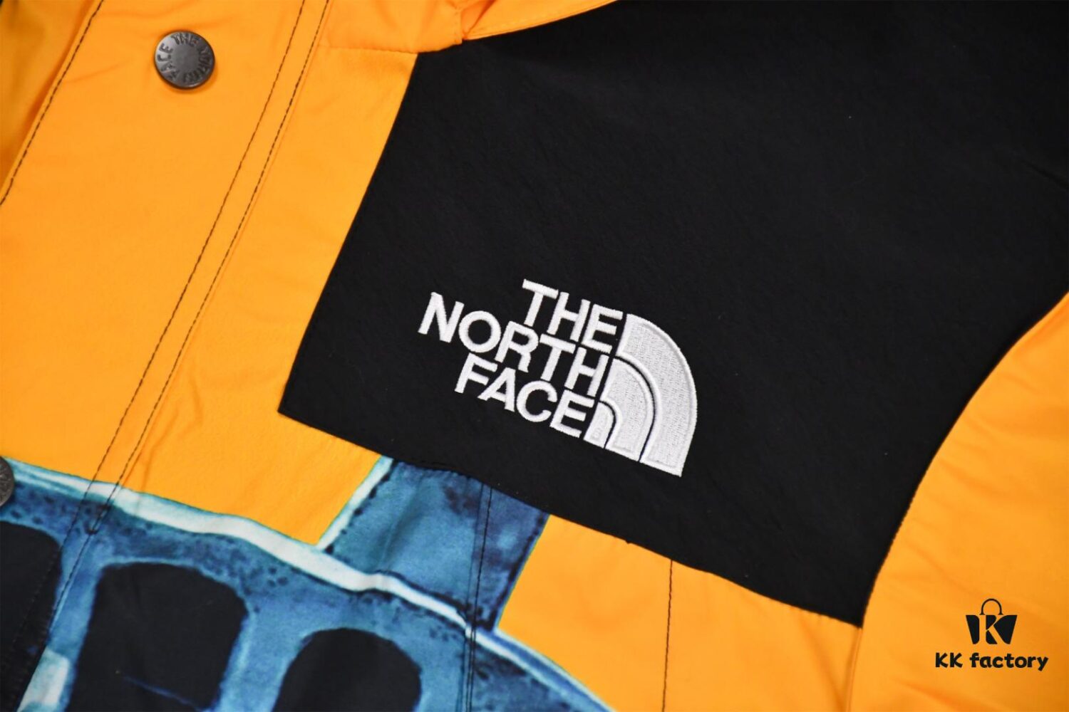 6931a2ecccd8ab3d7af9711b Supreme x The North Face 19FW Goddess Logo Waterproof Hooded Jacket - MAX/Top Tier Version