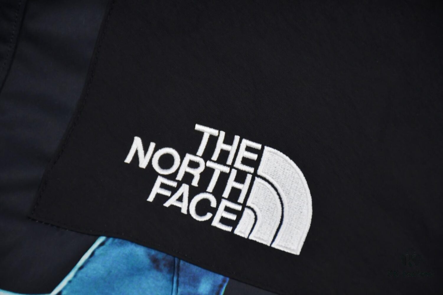 6931a2edccd8ab3d7af97124 Supreme x The North Face 19FW Goddess Rain Jacket with Stowable Hood - MAX/Top Tier Quality