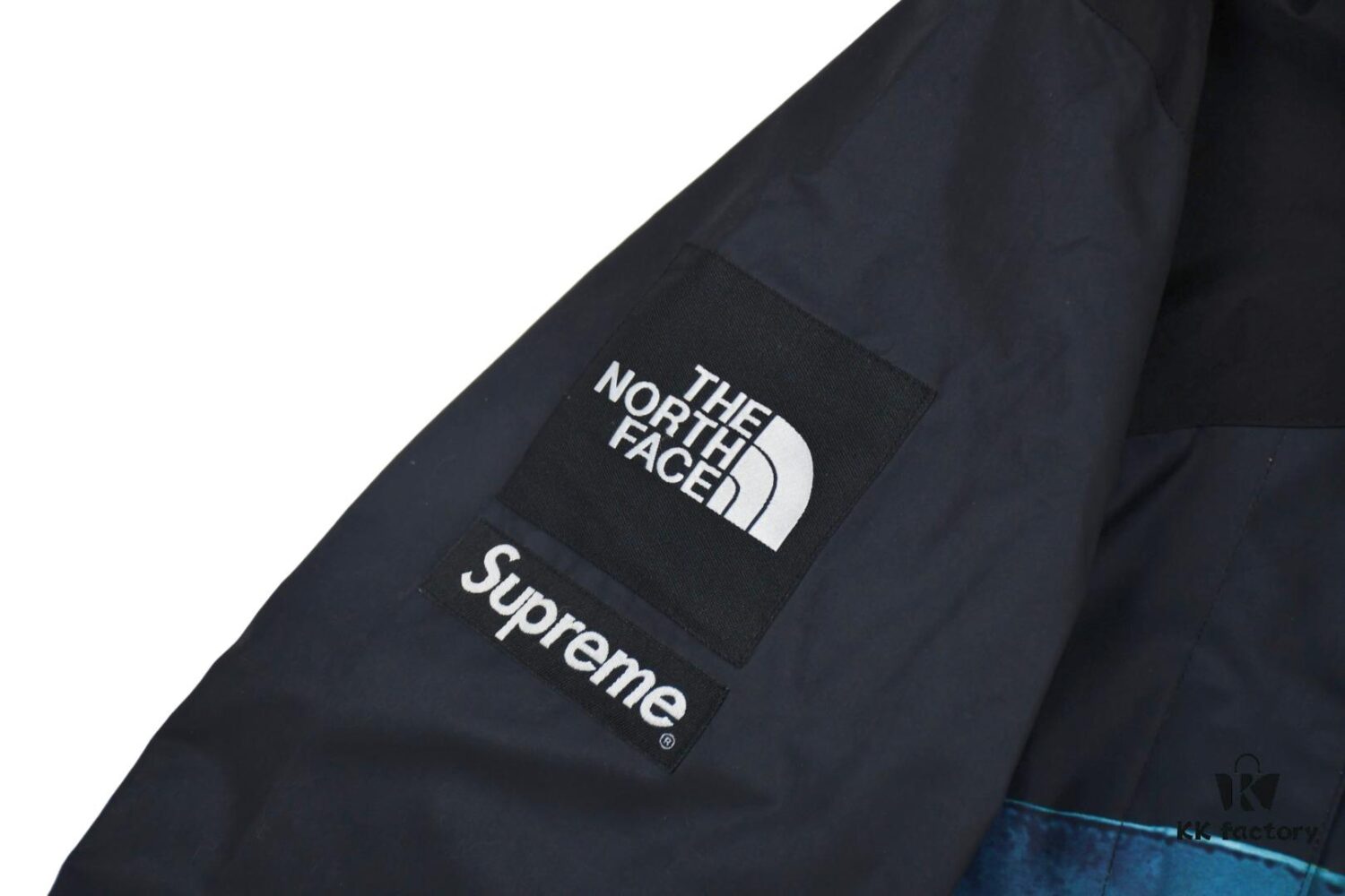 6931a2edccd8ab3d7af97128 Supreme x The North Face 19FW Goddess Rain Jacket with Stowable Hood - MAX/Top Tier Quality