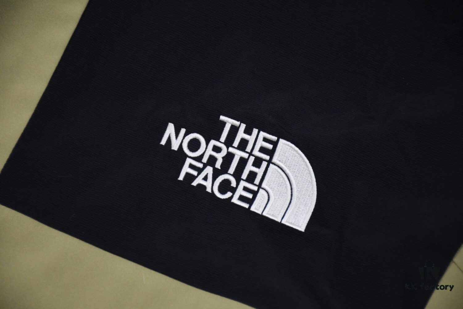 MAX/Top Version Exclusive The North Face TNF US Classic 1990 Outdoor Waterproof Windproof Jacket
