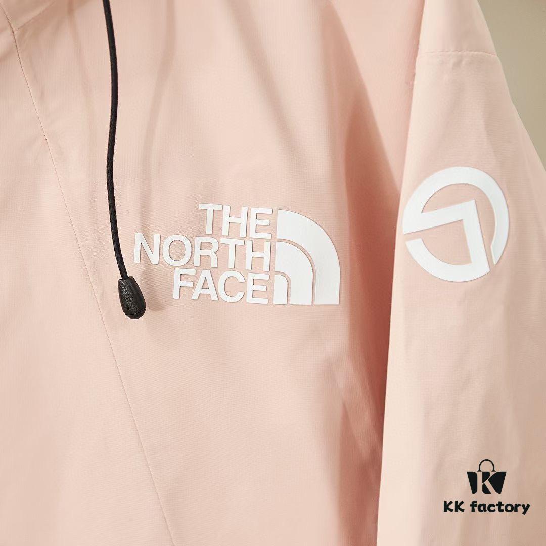 The North Face Summit Series Futurelight Waterproof Hardshell Jacket