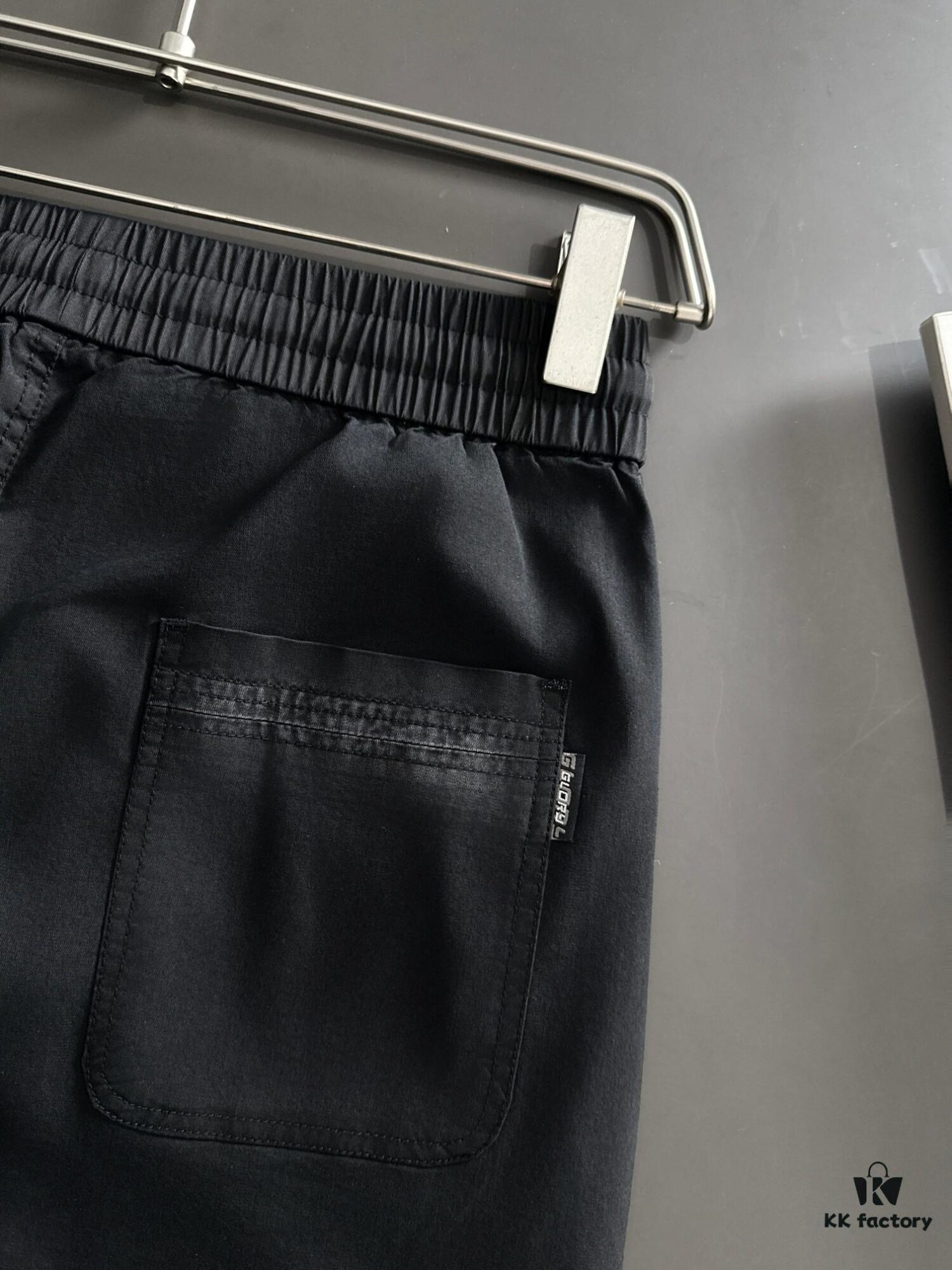 6931a300ccd8ab3d7af97295 Canada Goose 2025 Spring/Summer New Elastic Waist Casual Pants, Lightweight Custom Fabric for Counter Use, Highly Breathable and Comfortable, Exquisite Details, Brand-Inspired Design Concept Reflecting High Quality, Soft and Smooth Touch