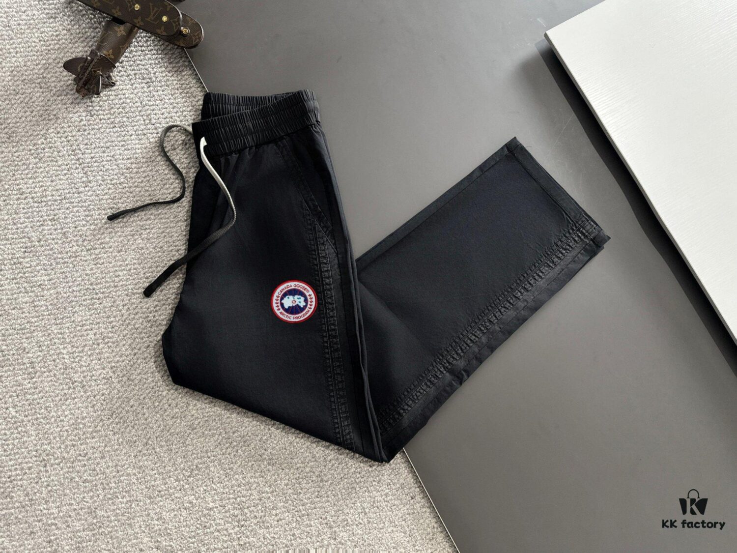 6931a300ccd8ab3d7af97296 Canada Goose 2025 Spring/Summer New Elastic Waist Casual Pants, Lightweight Custom Fabric for Counter Use, Highly Breathable and Comfortable, Exquisite Details, Brand-Inspired Design Concept Reflecting High Quality, Soft and Smooth Touch