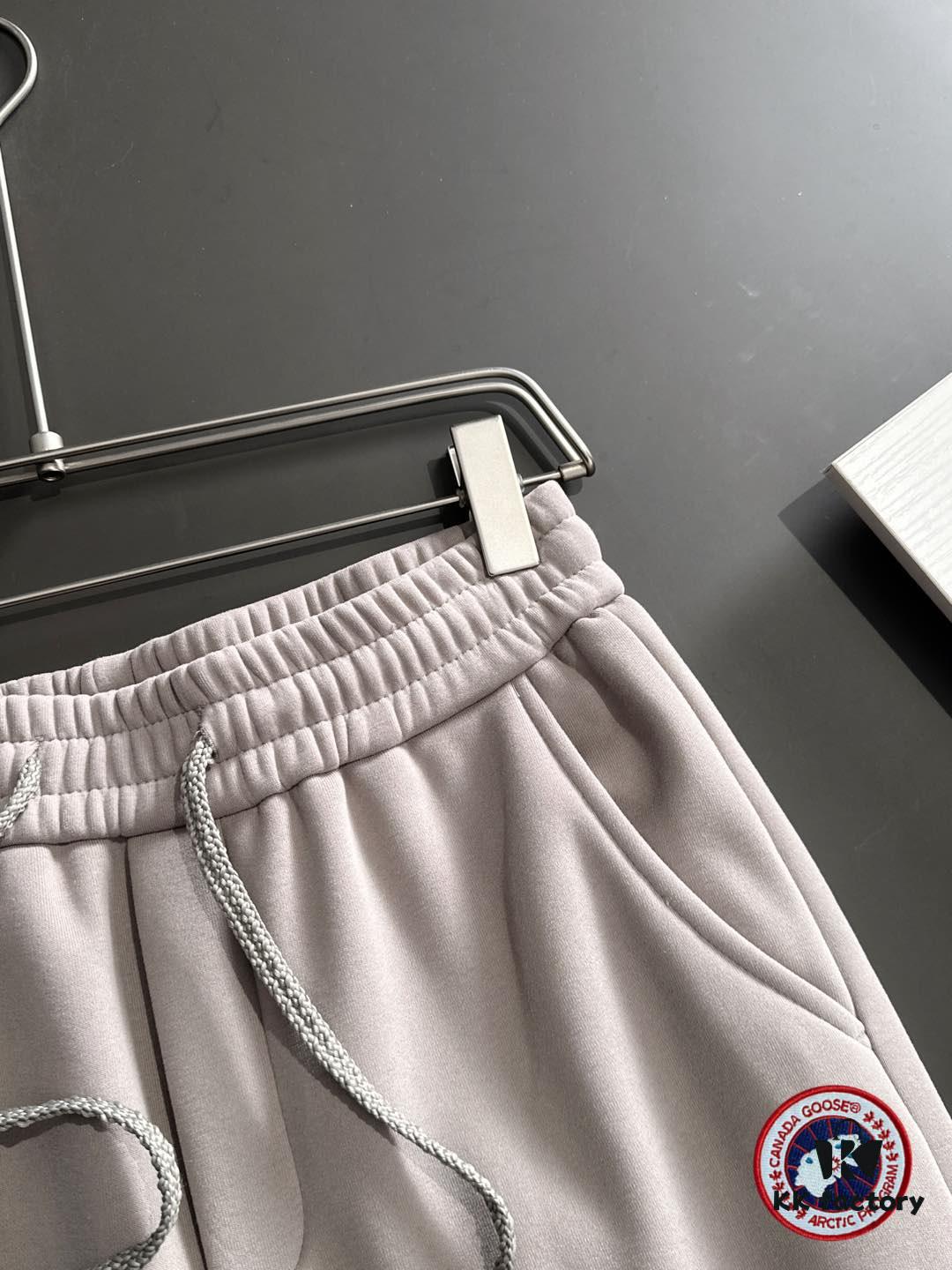 6931a303ccd8ab3d7af972d7 Next-Day Shipping Canada Goose 2024 Autumn/Winter New Casual Pants with Elastic Waist, Fleece-Lined and Thickened, Premium Custom Fabric, Breathable and Comfortable, Exquisite Details, Brand-Inspired Design Concept Reflecting High Quality, Soft and Smooth Touch