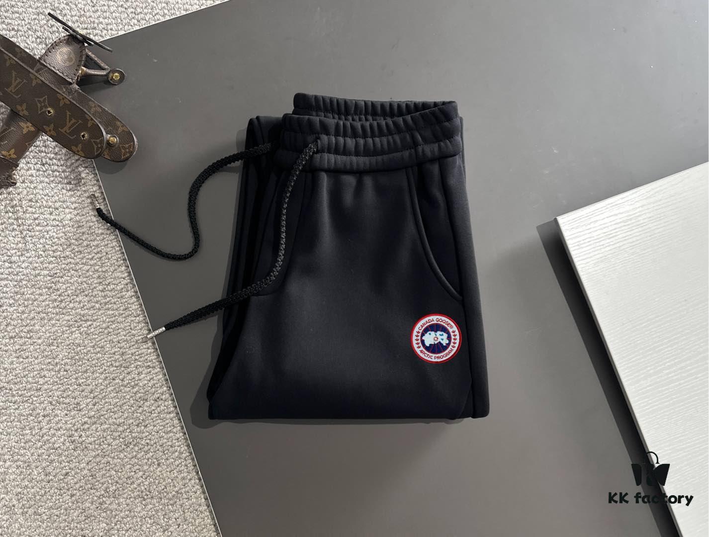 6931a304ccd8ab3d7af972e6 Next-Day Shipping Canada Goose 2024 Autumn/Winter New Casual Pants with Elastic Waist, Fleece-Lined and Thickened, Premium Custom Fabric, Breathable and Comfortable, Exquisite Details, Brand-Inspired Design Concept Reflecting High Quality, Soft and Smooth Touch