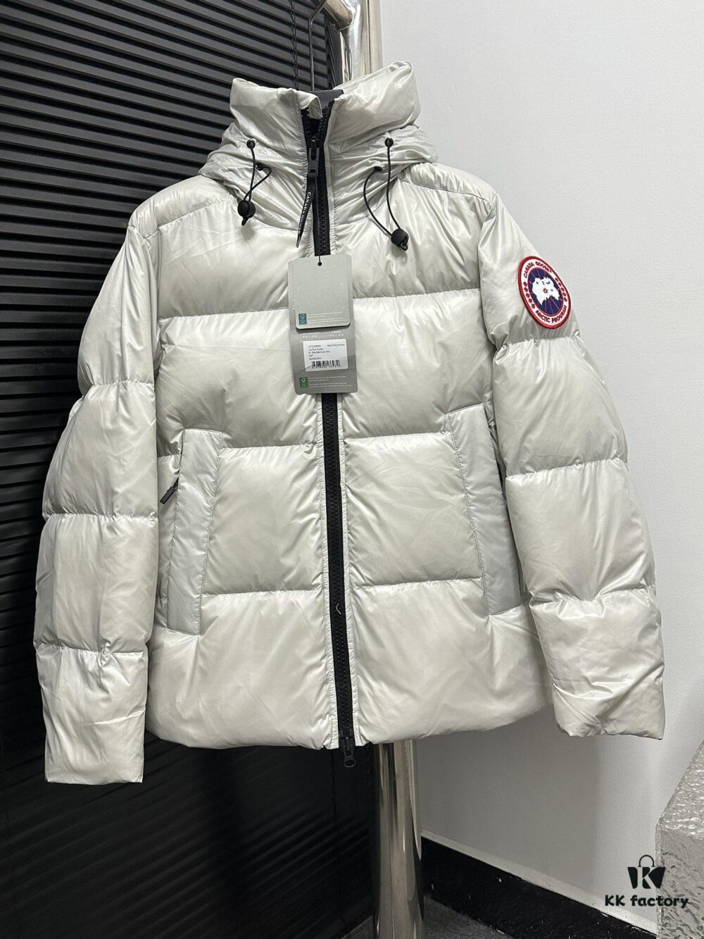 6931a30dccd8ab3d7af97394 CANADA GOOSE Limited New Crofton Puff Down Jacket