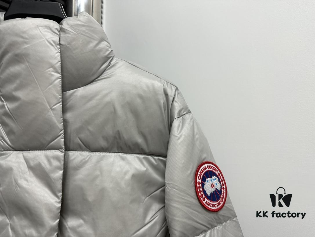 6931a30fccd8ab3d7af973b4 CANADA GOOSE Puffin Cypress Women's Short Down Jacket 2256W