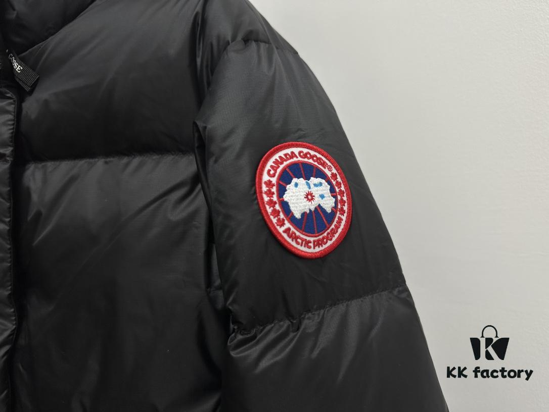 6931a310ccd8ab3d7af973c7 CANADA GOOSE Puffin Cypress Women's Short Down Jacket 2256W - Top Version