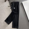 6931a31dccd8ab3d7af974c8 Canada Goose 2024 Autumn/Winter New Casual Elastic Waist Pants, Fleece-Lined and Thickened, Premium Custom Fabric, Breathable and Comfortable, Exquisite Details, Brand-Inspired Design, High-Quality Craftsmanship, Soft and Smooth Touch