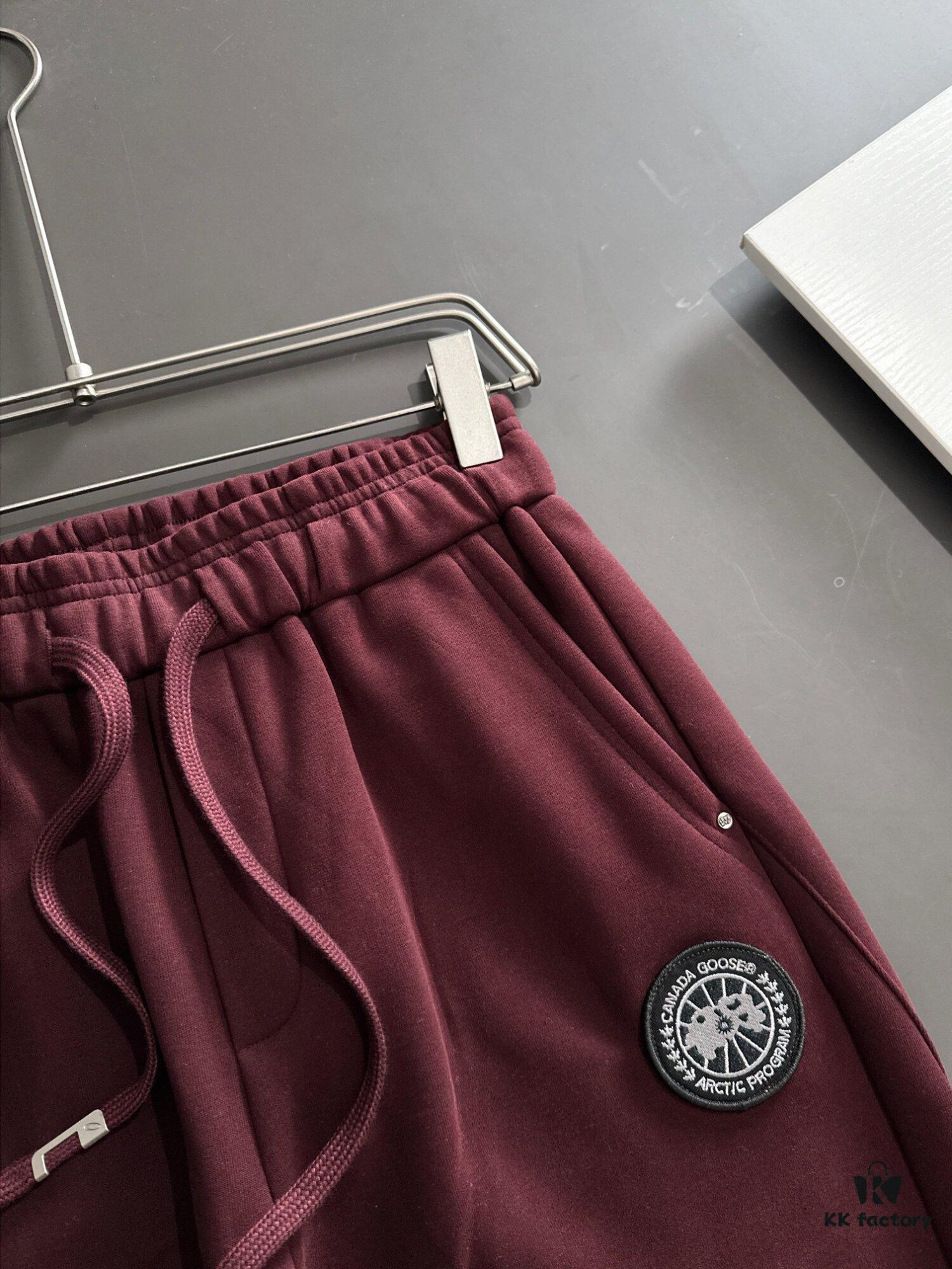 6931a31dccd8ab3d7af974ca Canada Goose 2024 Autumn/Winter New Casual Elastic Waist Pants, Fleece-Lined and Thickened, High Breathability, Premium Custom Fabric, Soft and Comfortable to Touch, Refined Tailoring for a Stylish Silhouette