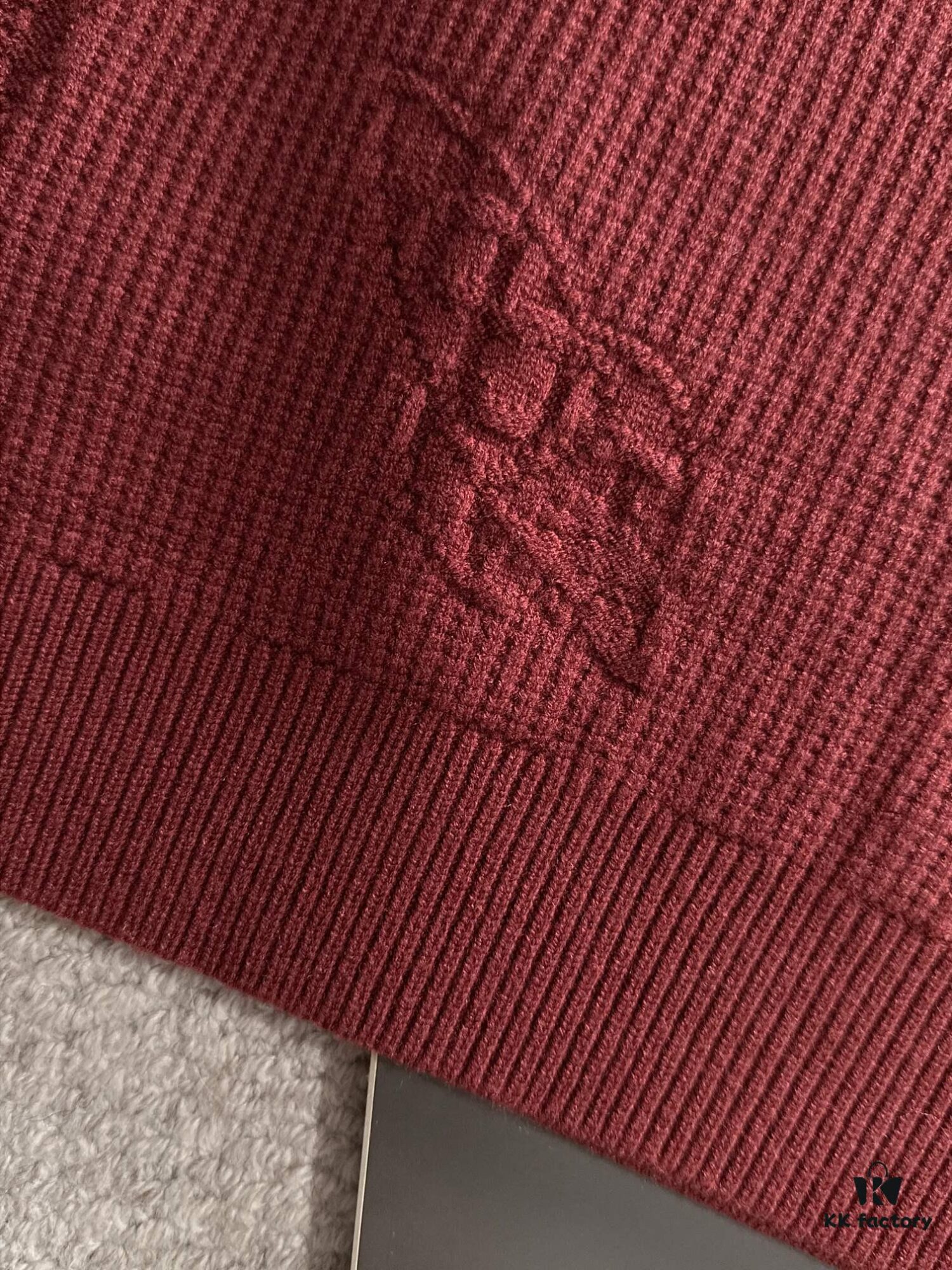 6931a31fccd8ab3d7af974e3 Canada Goose 2024 Official Autumn-Winter New Round Neck Sweater, Bestselling Cashmere Blend Knitwear with Embroidered Logo, Direct Skin Contact Comfort, Premium Tailoring