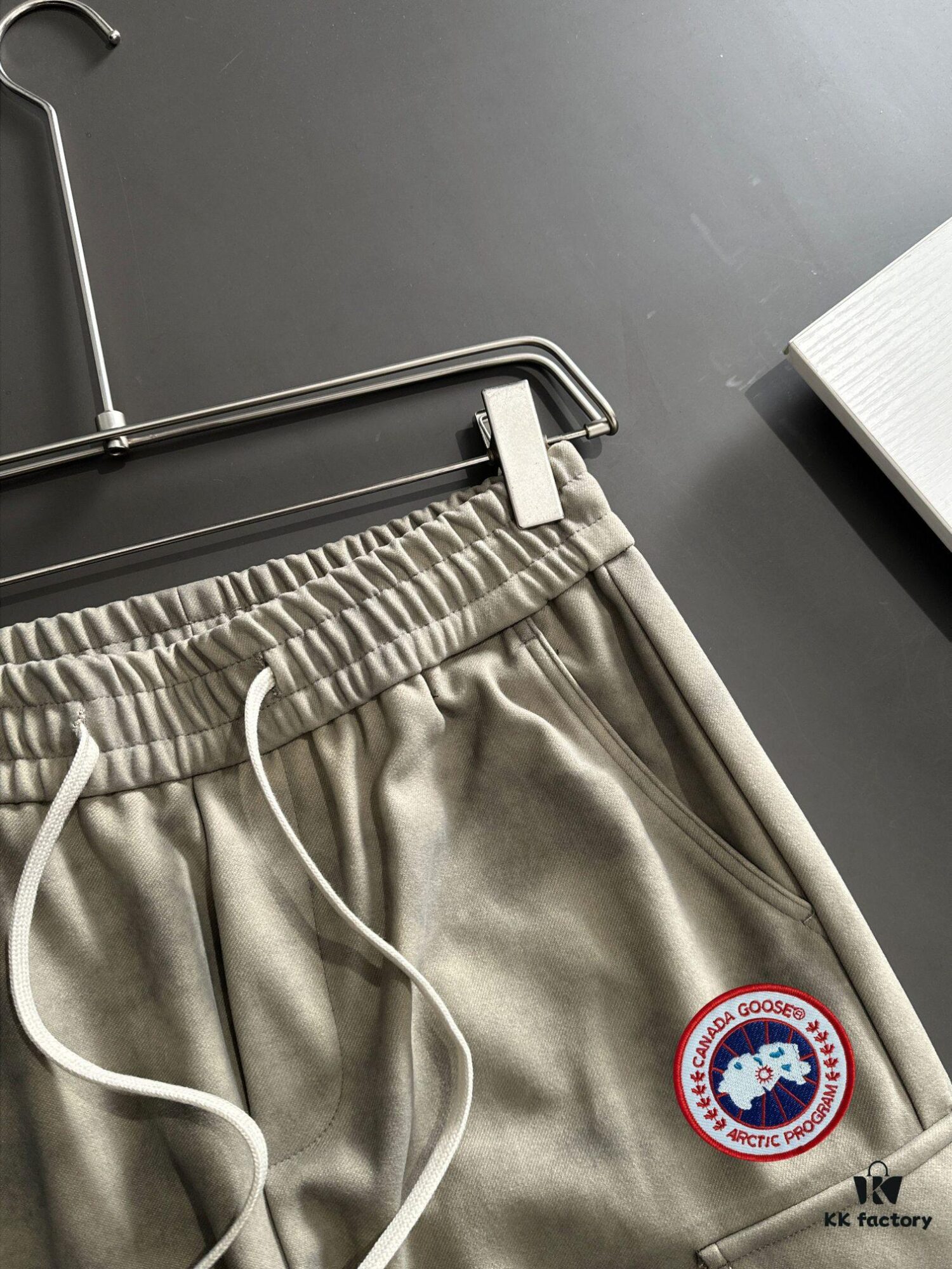 6931a321ccd8ab3d7af9750e Day-Next Shipping Canada Goose 2024 Autumn/Winter New Elastic Waist Casual Pants, Fleece-Lined and Thickened, Custom Counter Fabric with High Breathability and Comfort, Impeccable Details, Brand-Inspired Design Concept Reflecting Premium Quality, Exquisitely Soft and Smooth to Touch, Featuring a Leisure Cut with Flattering Silhouette