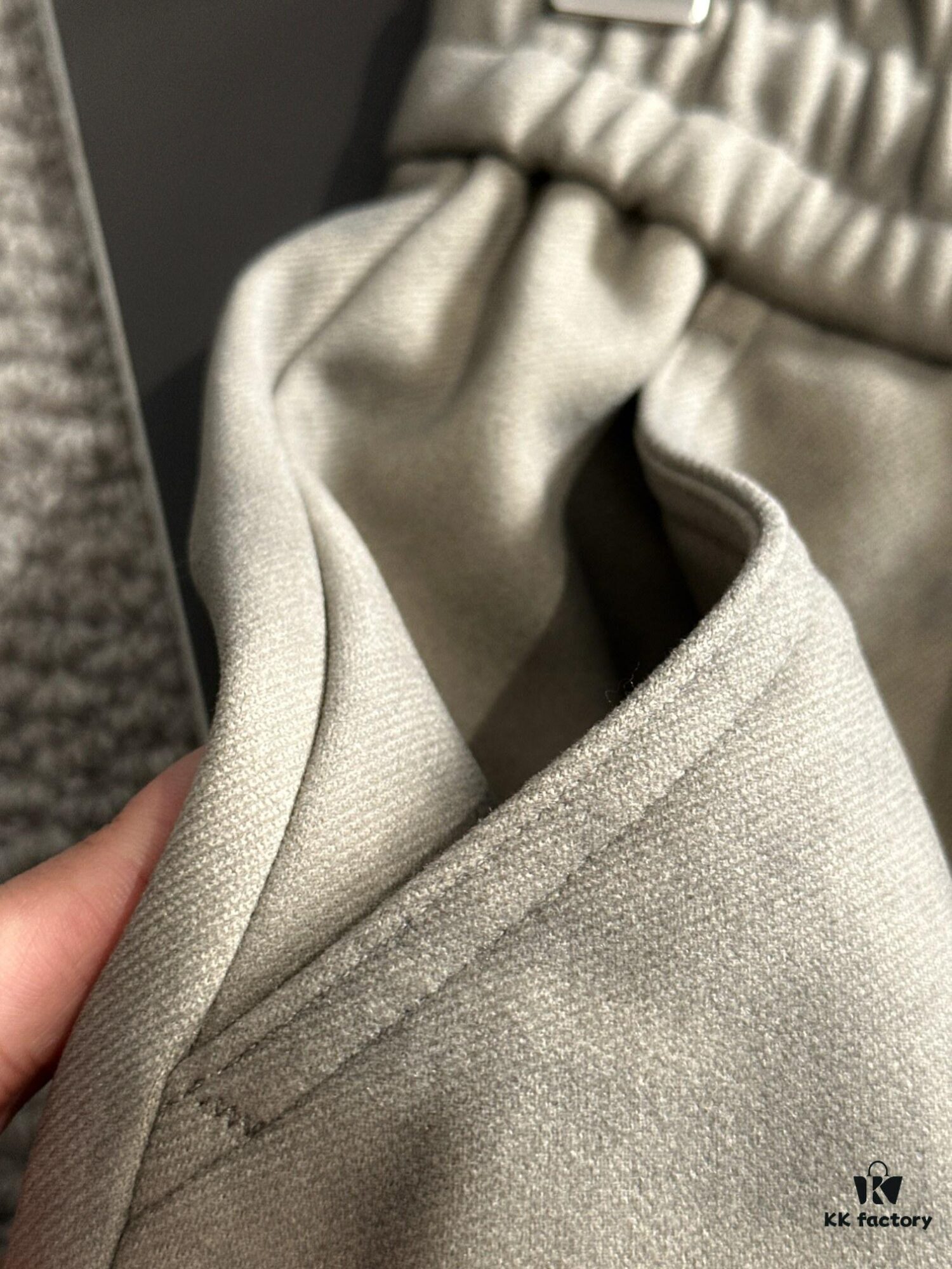 6931a321ccd8ab3d7af9750f Day-Next Shipping Canada Goose 2024 Autumn/Winter New Elastic Waist Casual Pants, Fleece-Lined and Thickened, Custom Counter Fabric with High Breathability and Comfort, Impeccable Details, Brand-Inspired Design Concept Reflecting Premium Quality, Exquisitely Soft and Smooth to Touch, Featuring a Leisure Cut with Flattering Silhouette