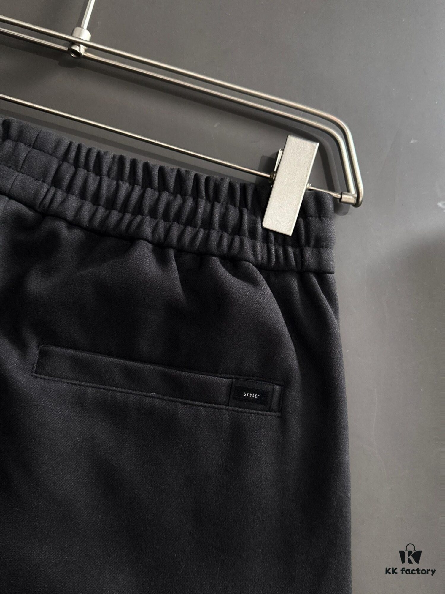 6931a322ccd8ab3d7af9751a Next-Day Shipping Canada Goose 2024 Autumn/Winter New Casual Elastic Waist Pants, Fleece-Lined and Thickened, Premium Custom Fabric, Breathable and Comfortable, Exquisite Details, Brand-Inspired Design Concept Reflecting High Quality, Soft and Smooth Touch