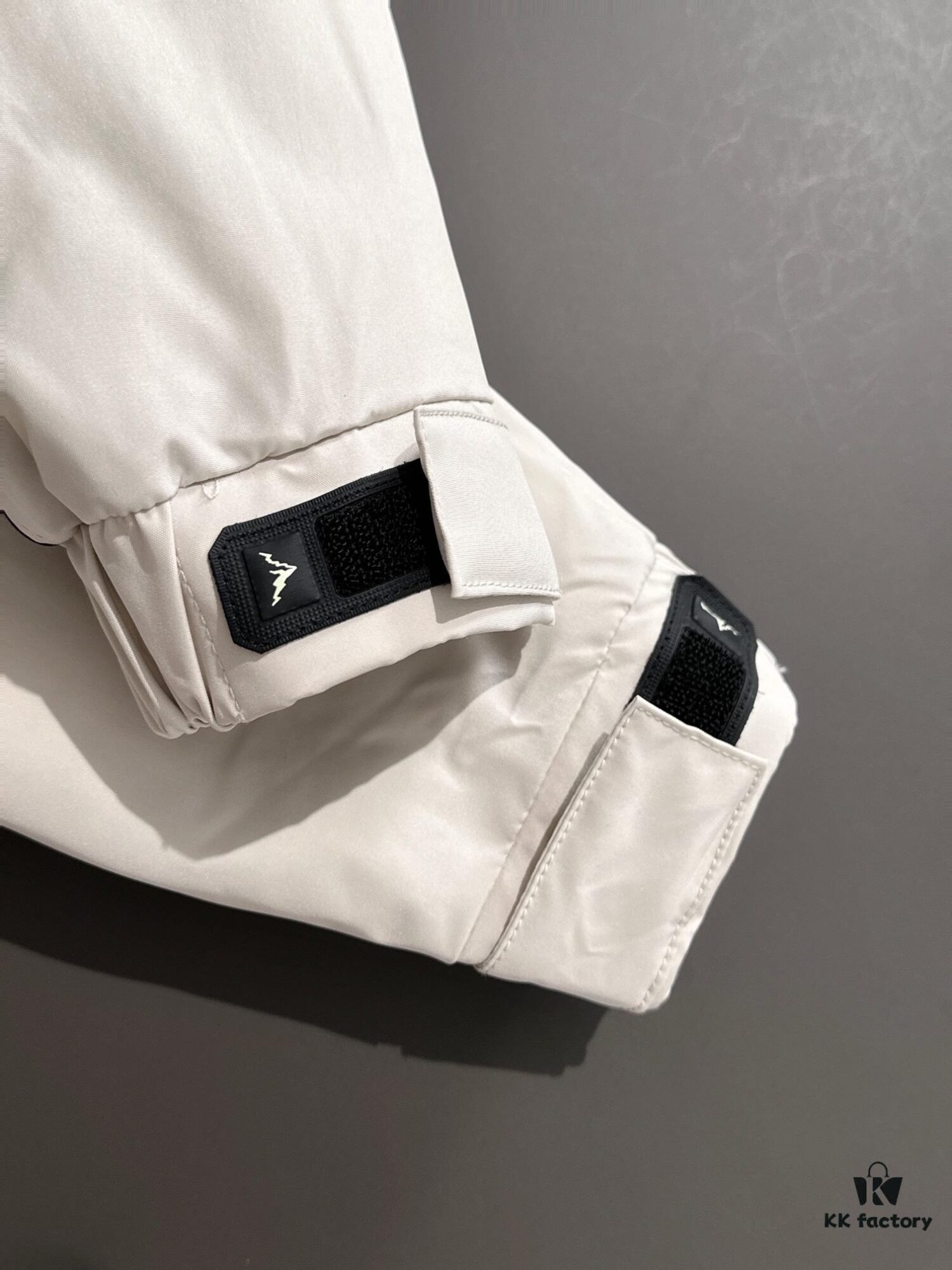6931a329ccd8ab3d7af9759a Luxury Custom 2024 Autumn-Winter Latest Hooded Down Jacket - Premium 90% White Goose Down, Imported Hardware, High-End Quality