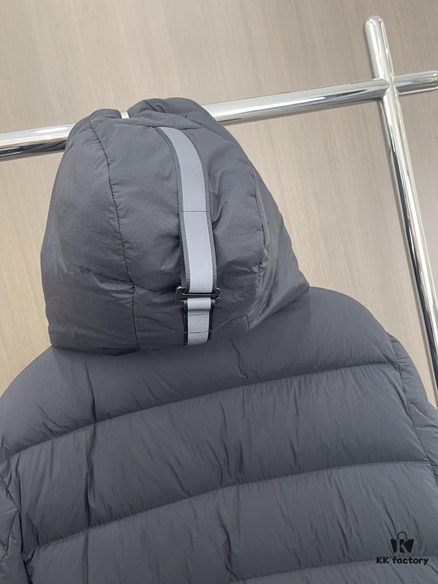 6931a32dccd8ab3d7af975df Latest Canada Goose Black Label Down Jacket, Fashionable and Warm Men's Hooded Outerwear with High-Quality Goose Down Filling, Stylish and Timeless Design, Suitable for All Body Types
