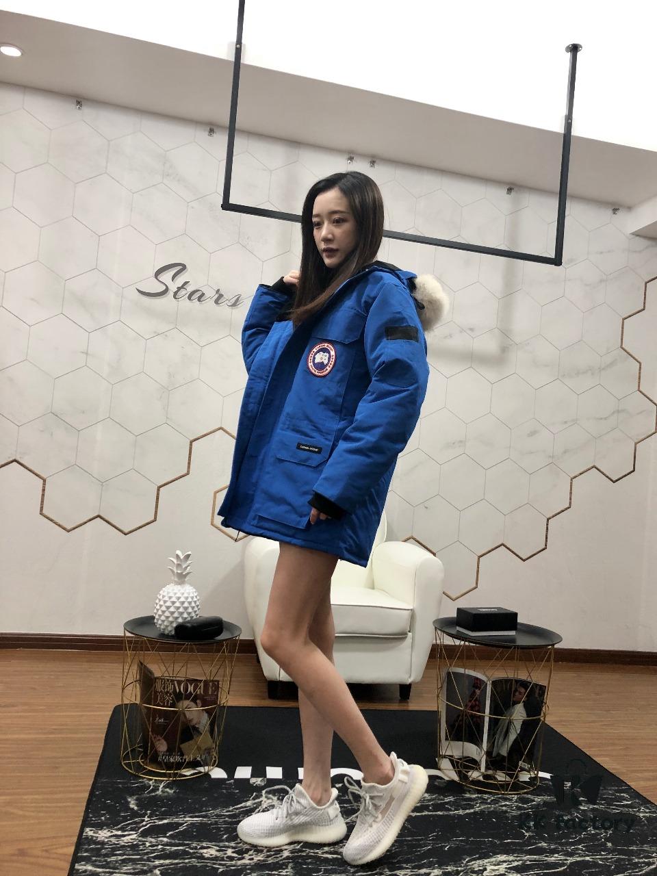 6931a330ccd8ab3d7af97616 Canada Goose Expedition Parka 08 Mens and Womens Mid-Length Version - Sky Blue
