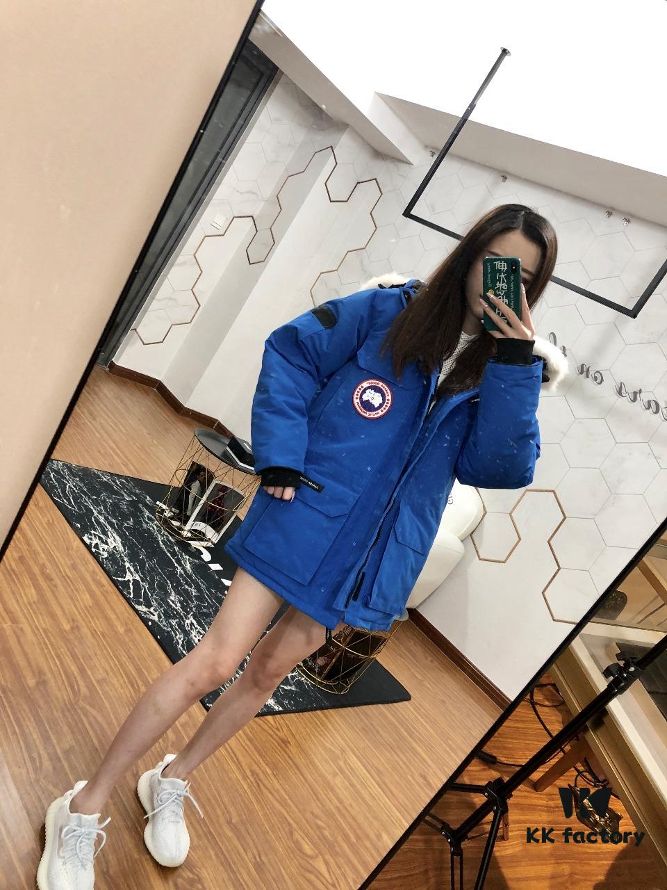 6931a330ccd8ab3d7af9761d Canada Goose Expedition Parka 08 Mens and Womens Mid-Length Version - Sky Blue